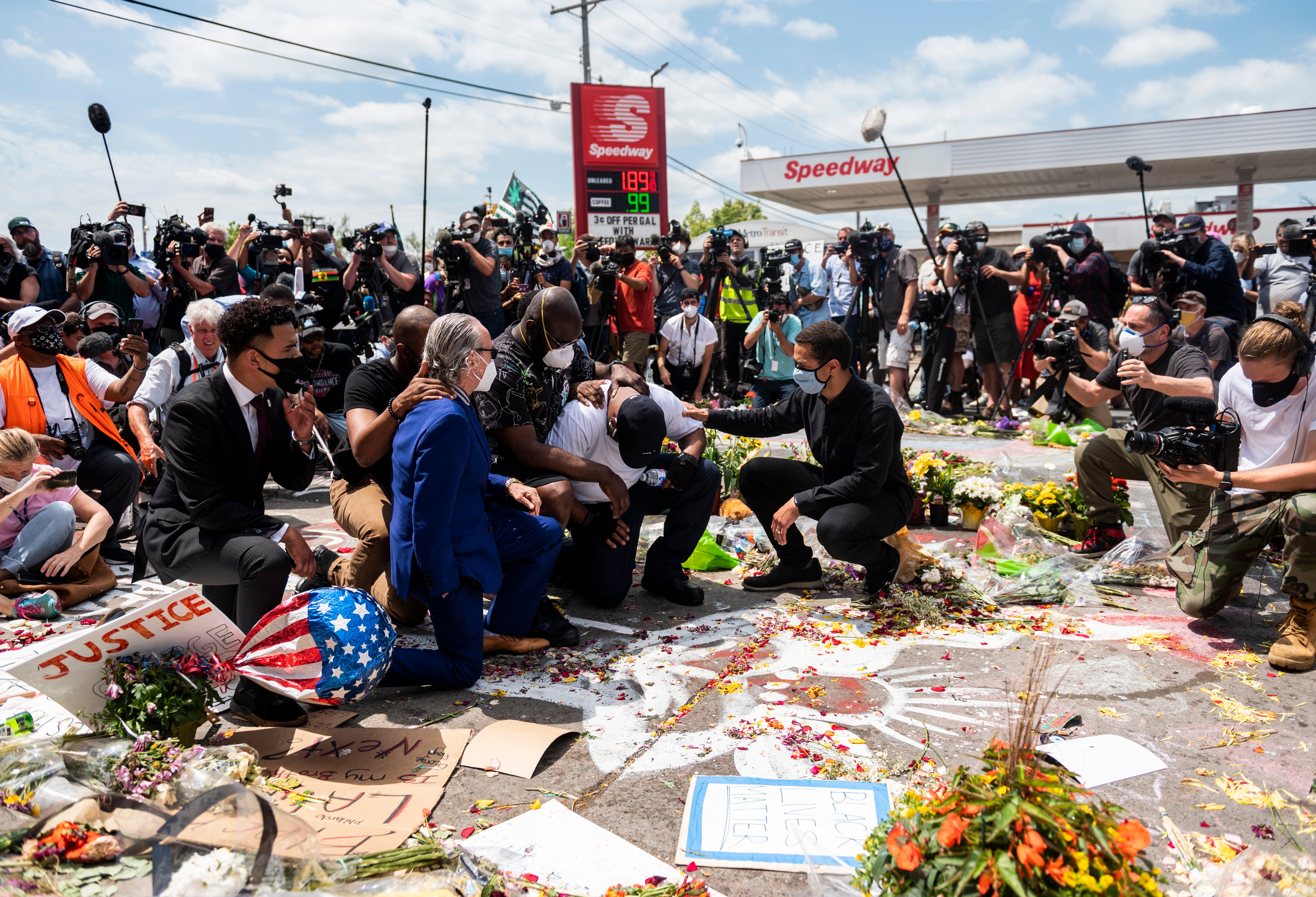 Terrence Floyd had to be helped to his feet after visiting site of brother’s death