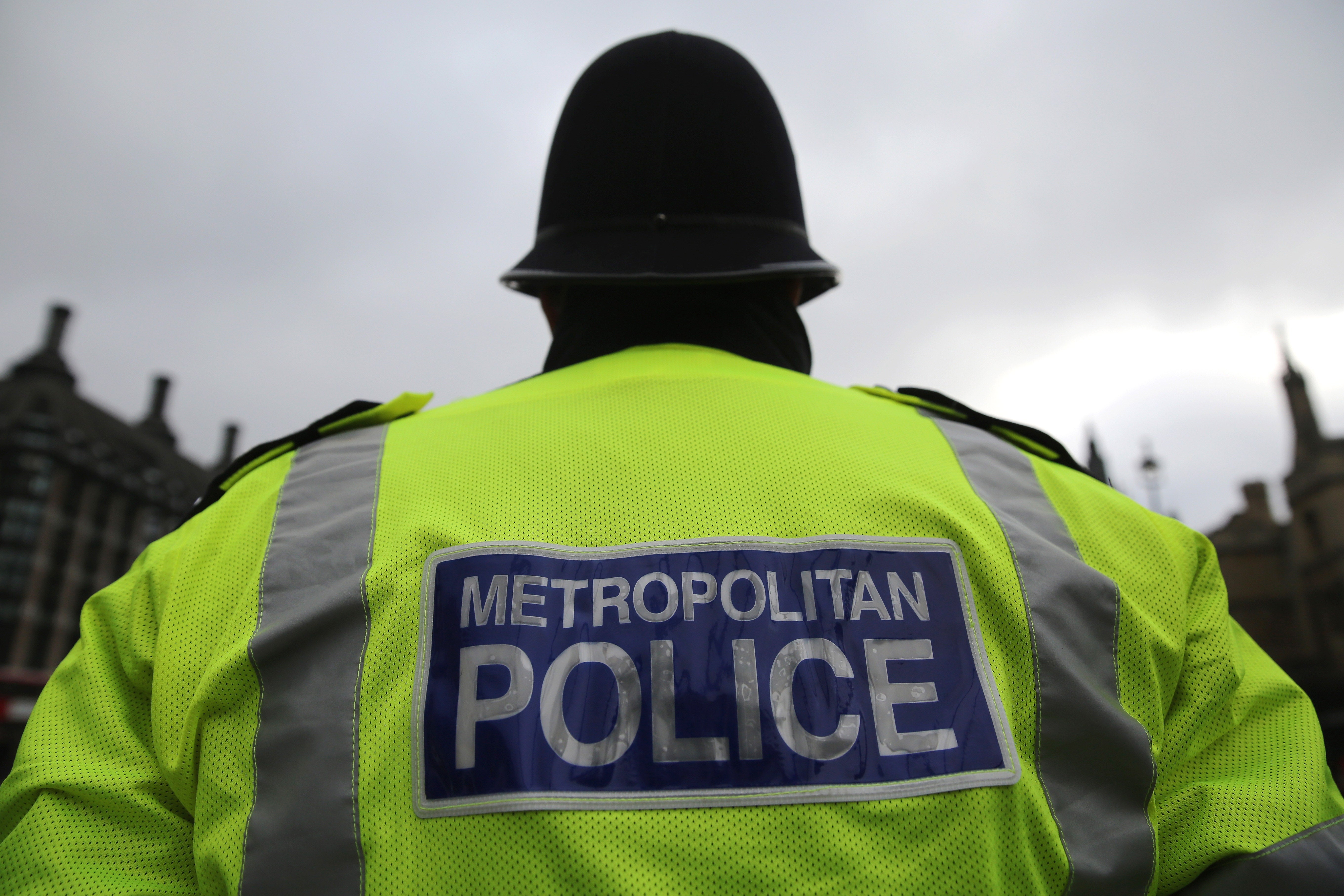 Officers from the Metropolitan Police treid to stop the car in Twickenham