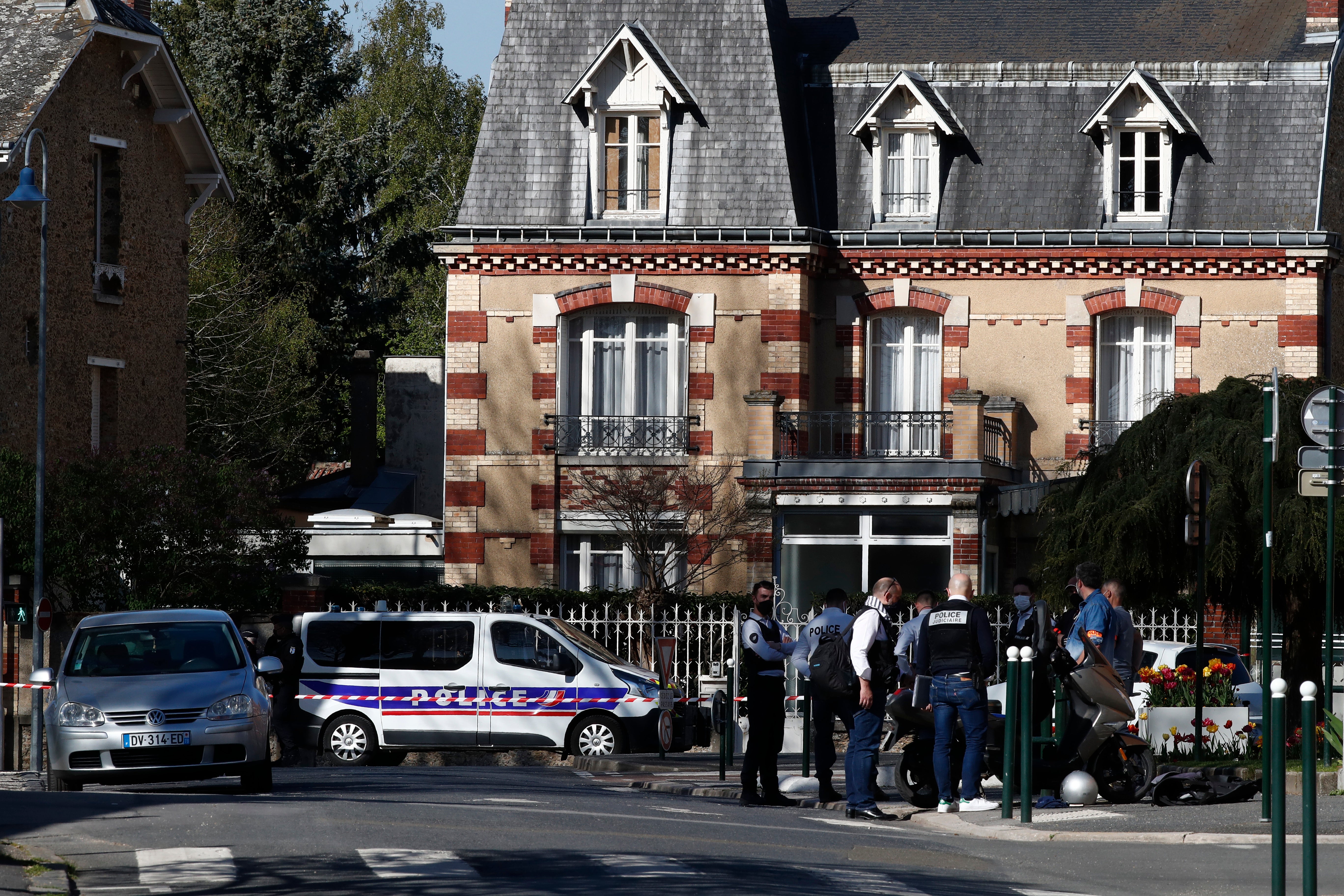 France Policewoman Stabbed