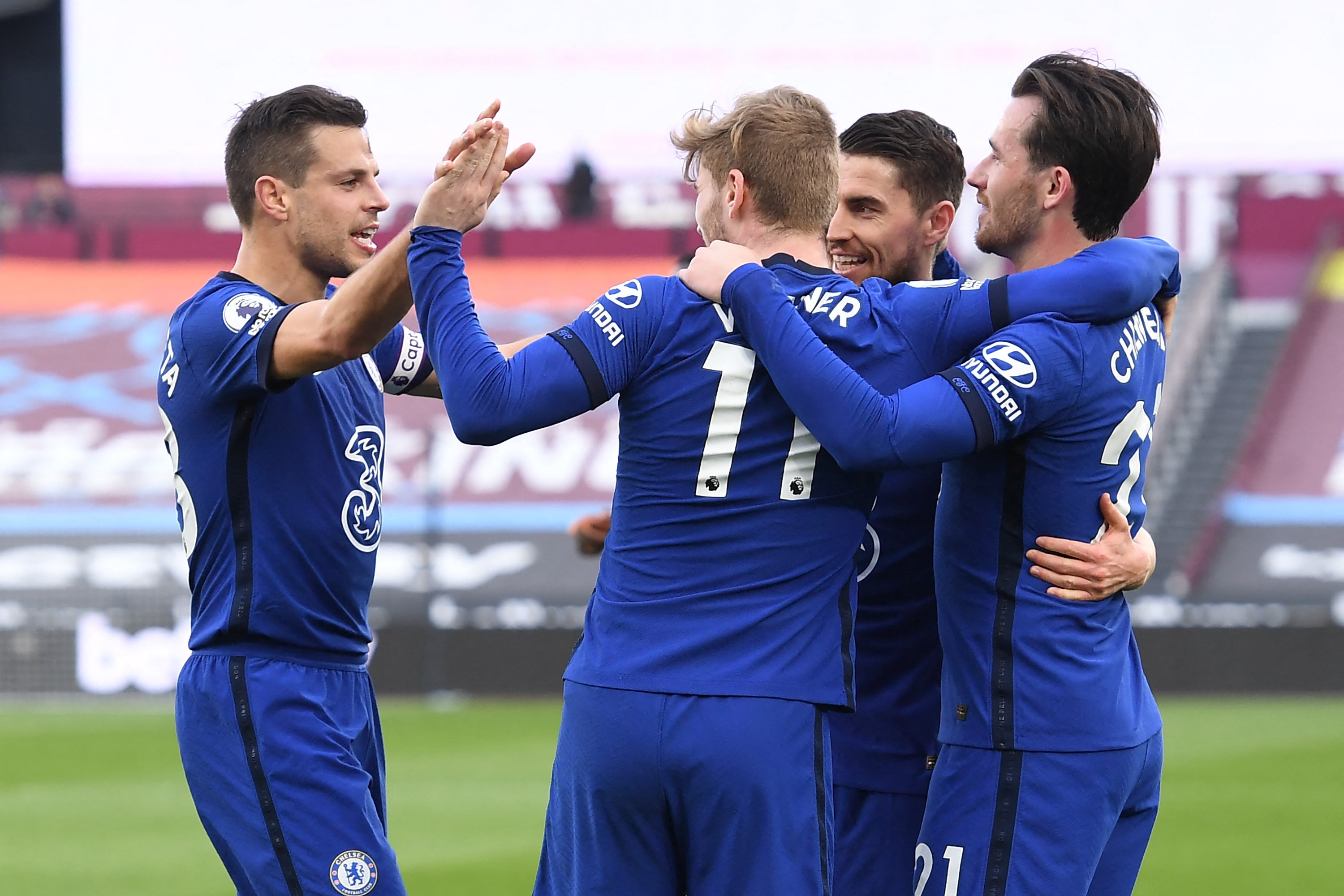 Timo Werner celebrates with his Chelsea teammates