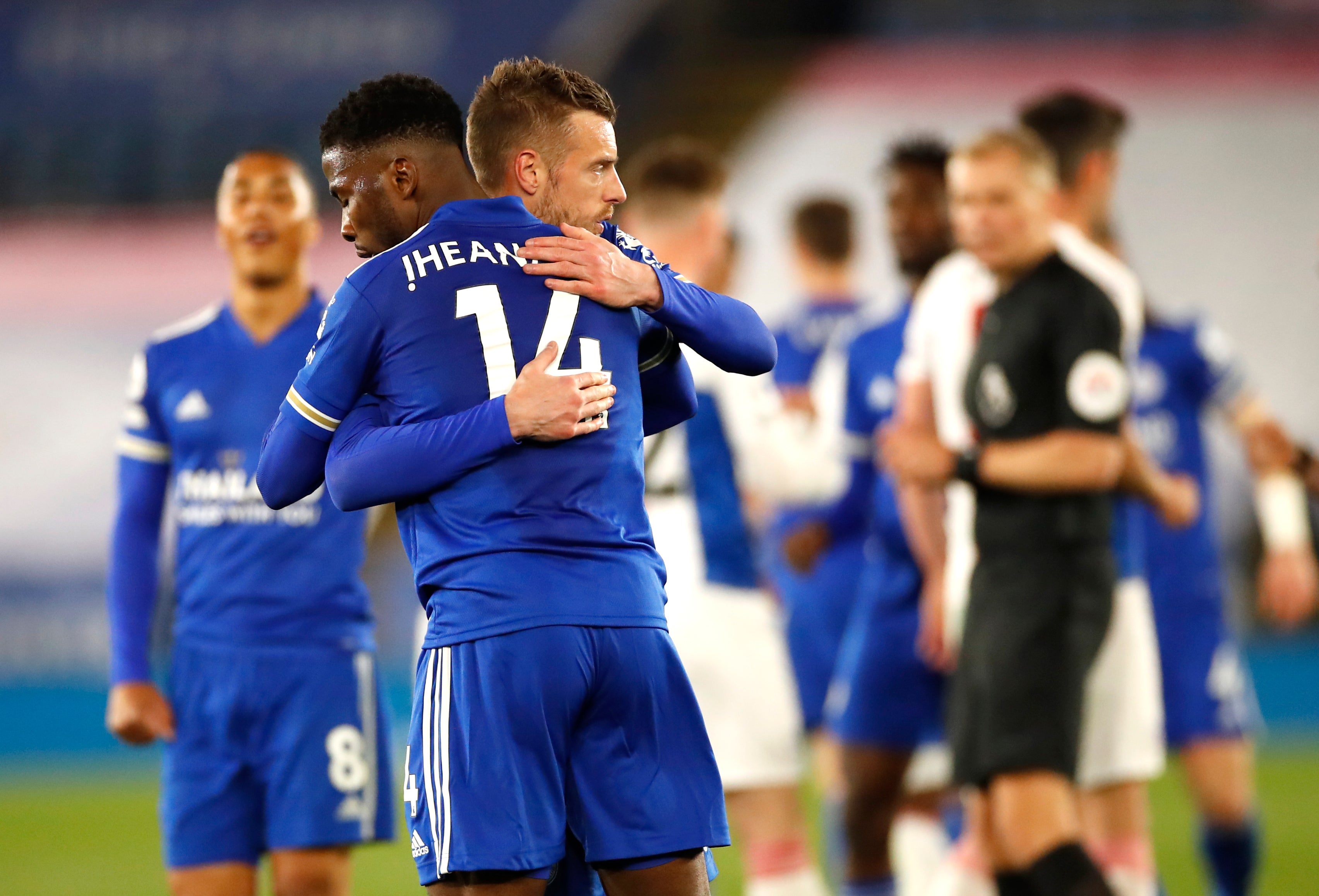 Kelechi Iheanacho celebrates with Jamie Vardy