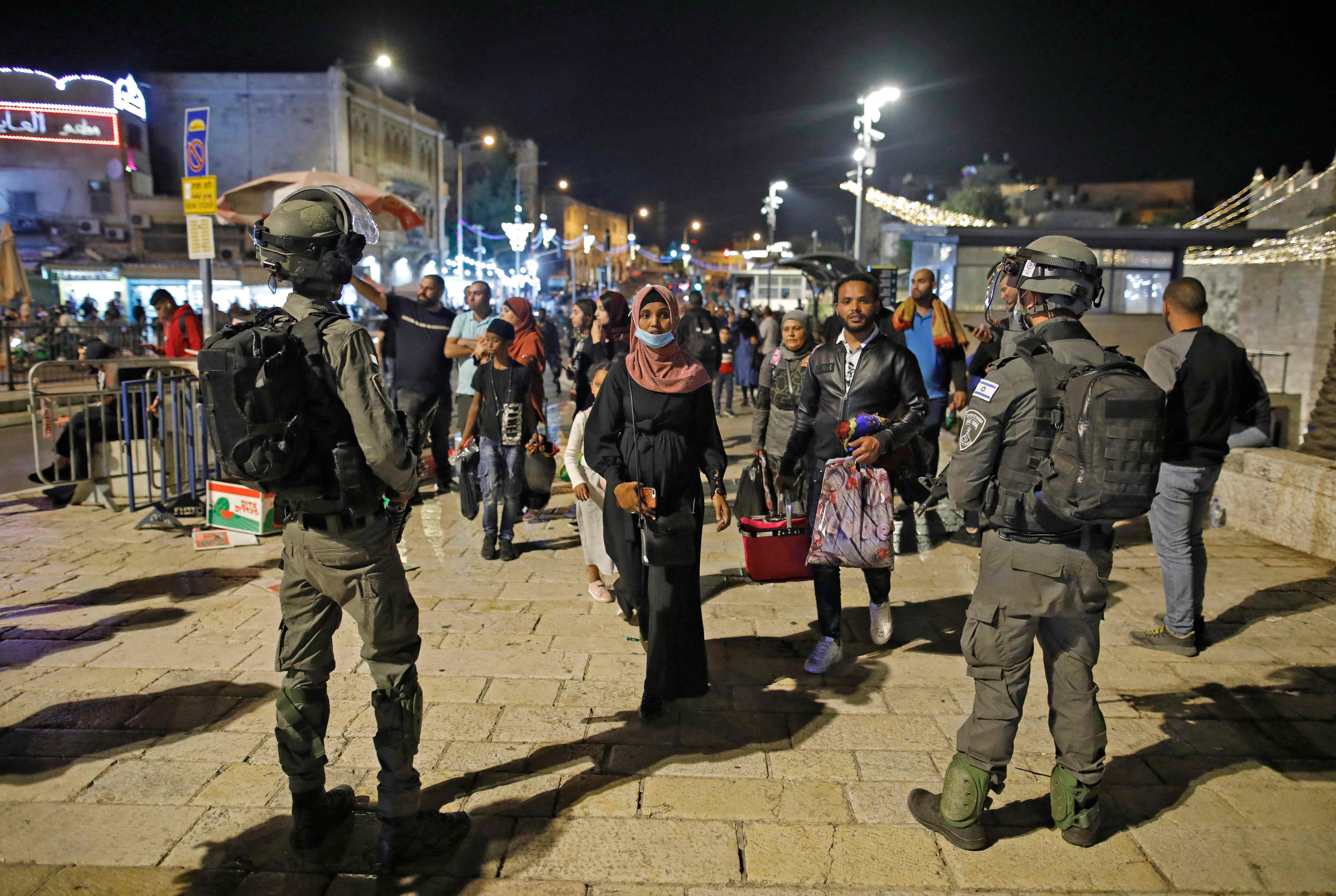 Israeli security forces deploy in Jerusalem's Old City on April 23, 2021, amid tensions following yesterday's clashes between Palestinians and far-right Jews