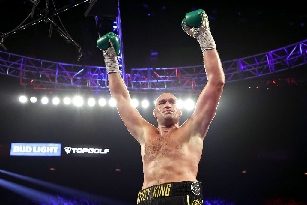 Fury says he’ll beat Joshua inside three rounds