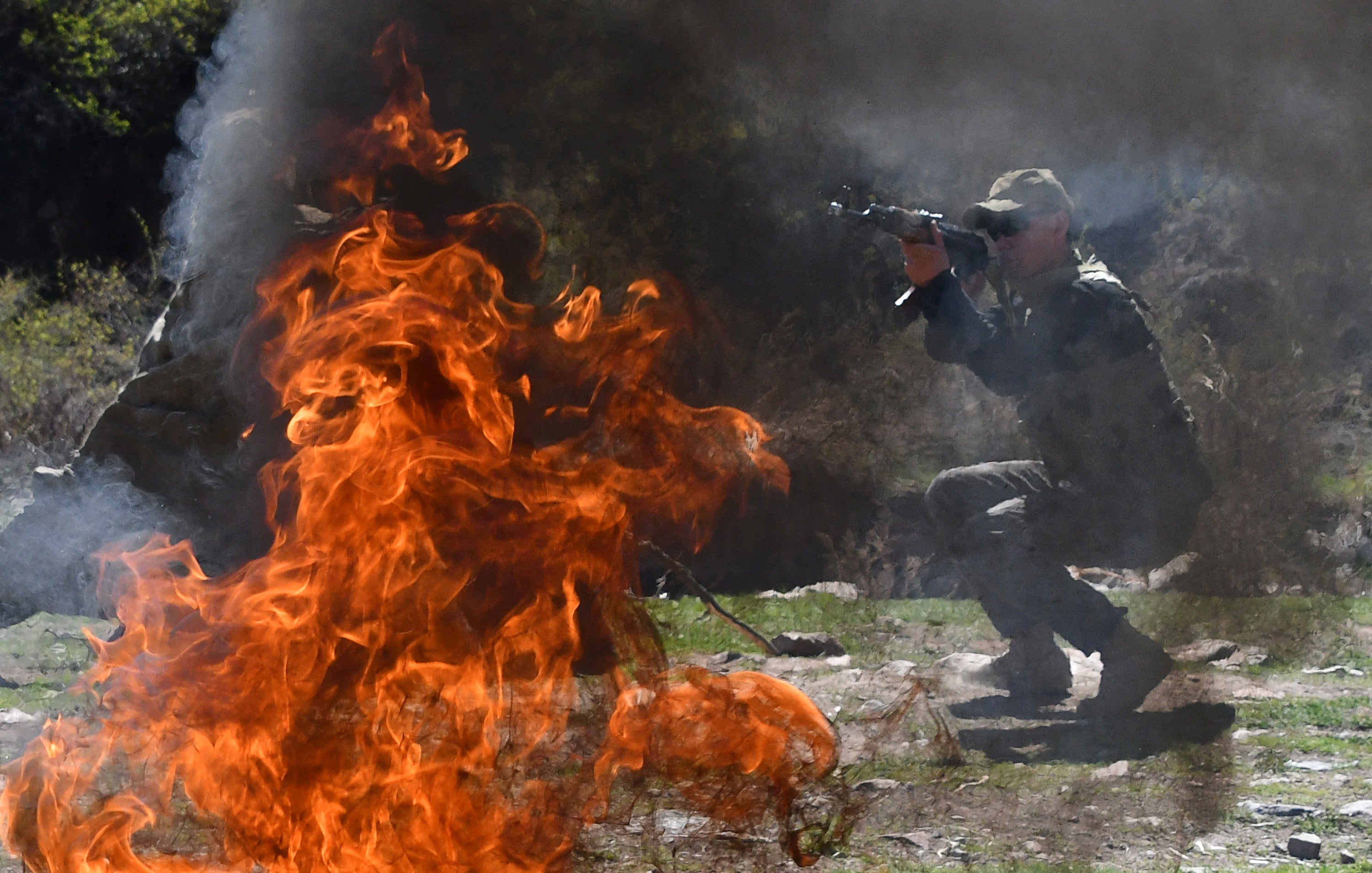 File: Kyrgyzstan troop during military drills in the Tatyr gorge area