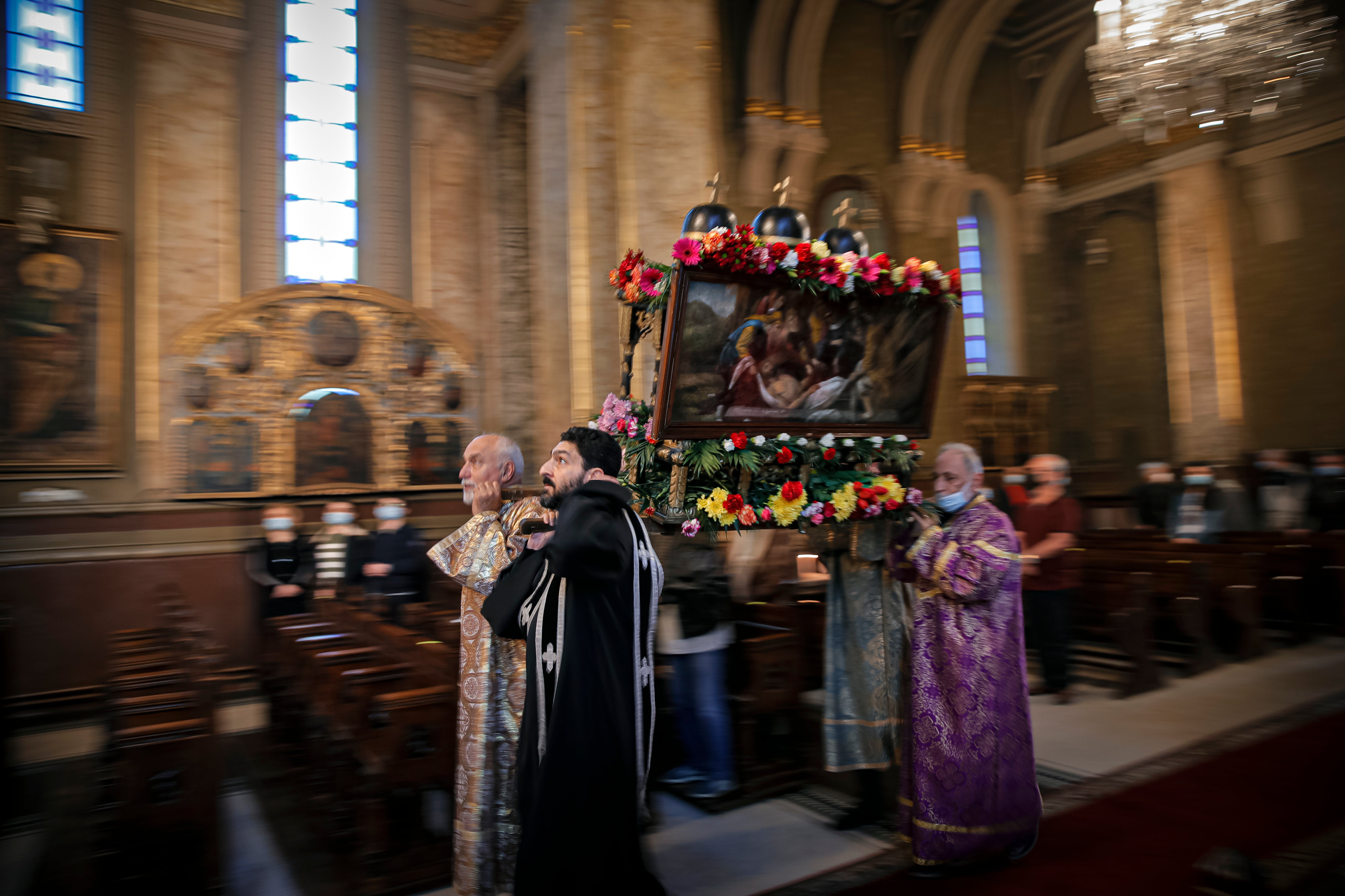 Romania Armenians Easter Photo Gallery