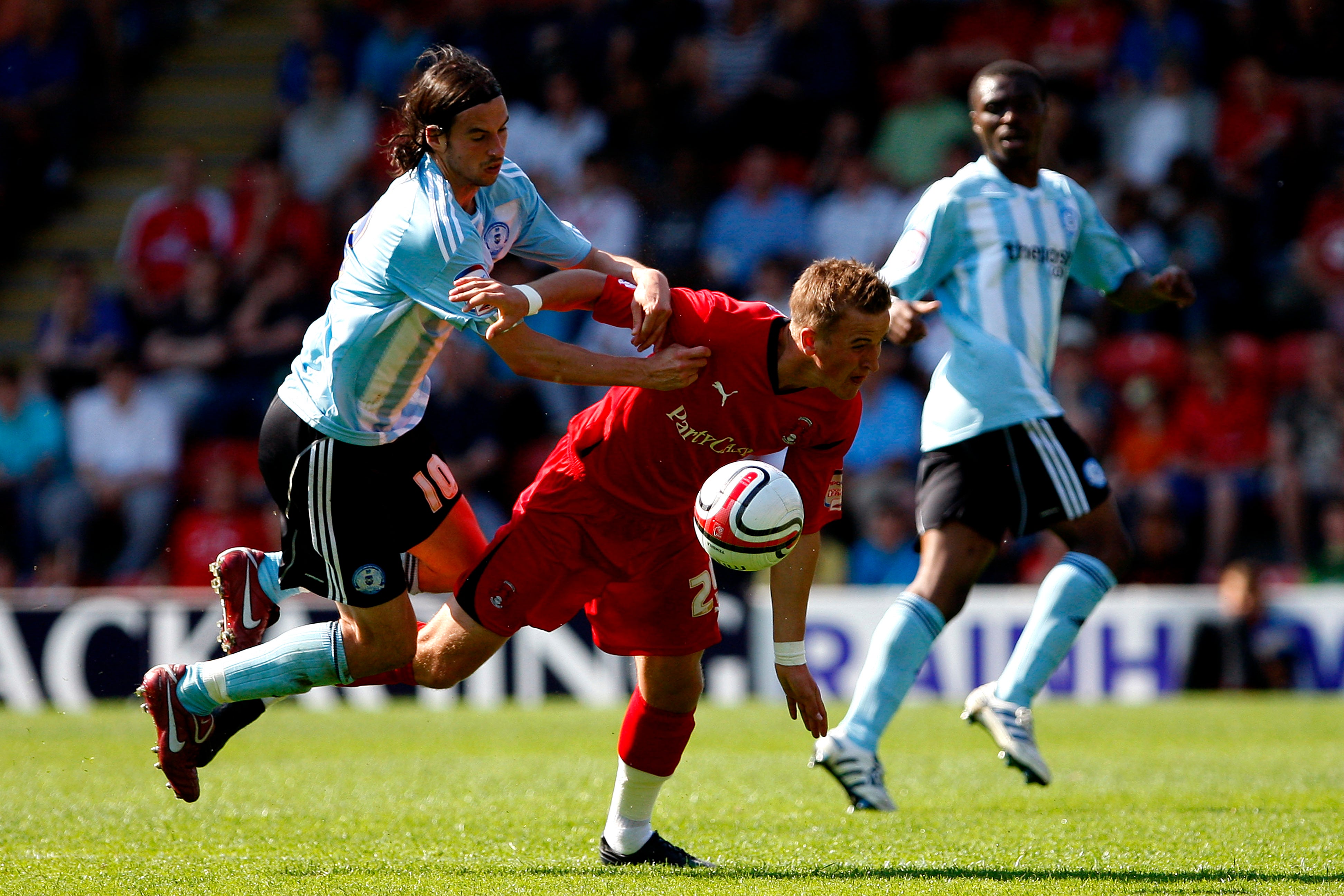 Kane representing Leyton Orient in 2011