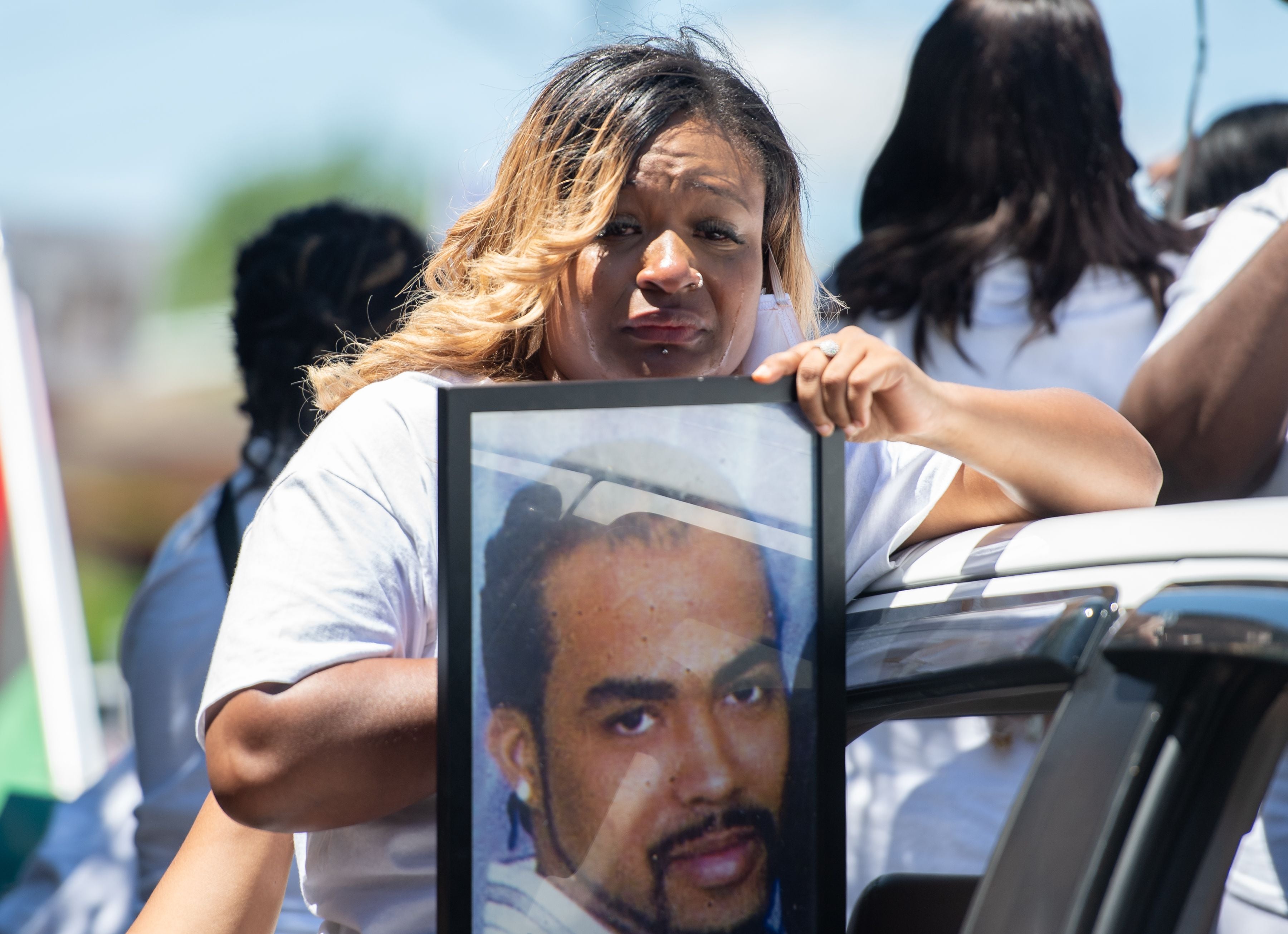 Toshira Garraway claims her partner, Justin Teigen, was killed by police in 2009