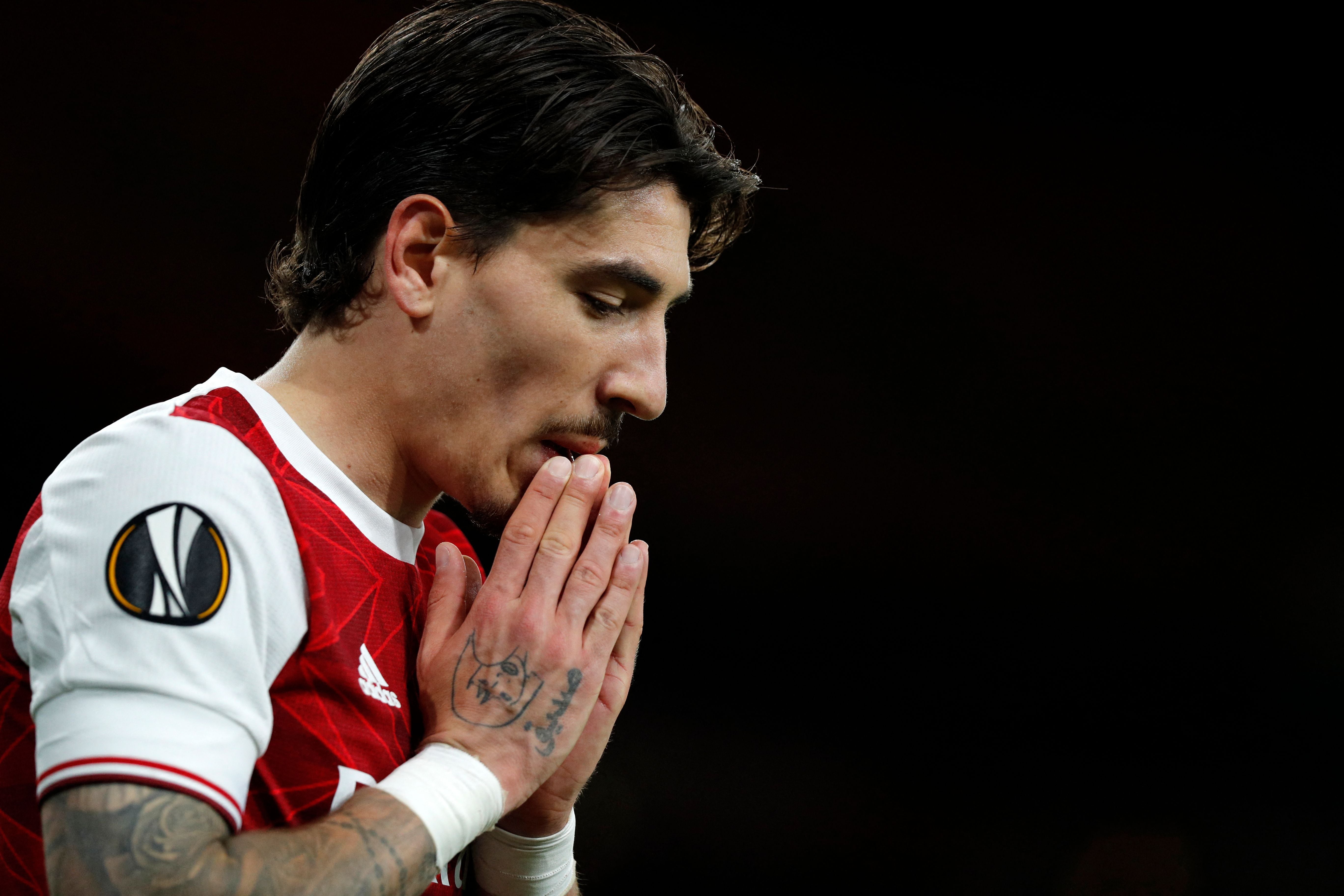 Hector Bellerin reacts after defeat to Villarreal