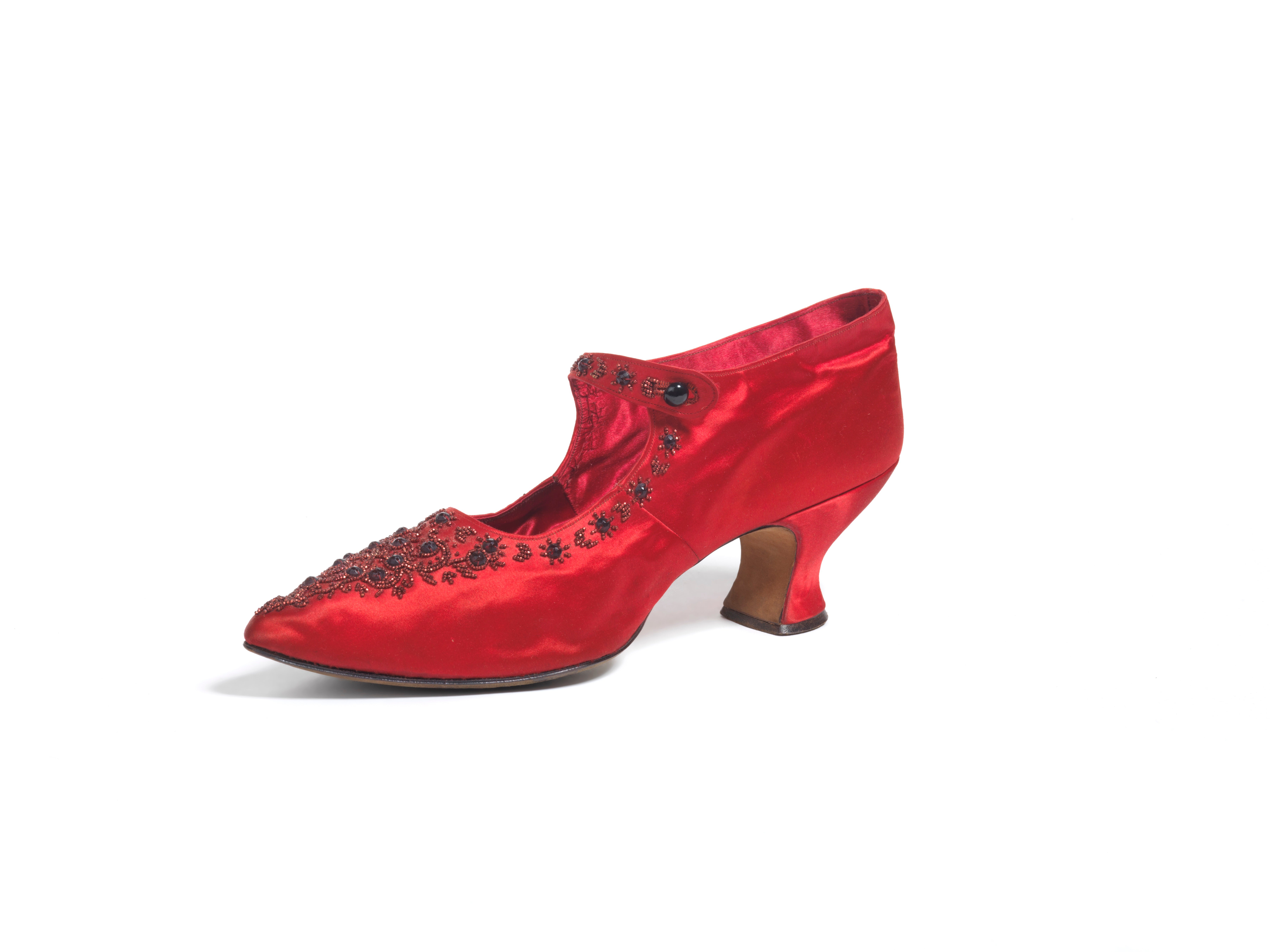 Scarlet red embroidered silk satin shoes c 1905 Made by Stagg & Mantle, London