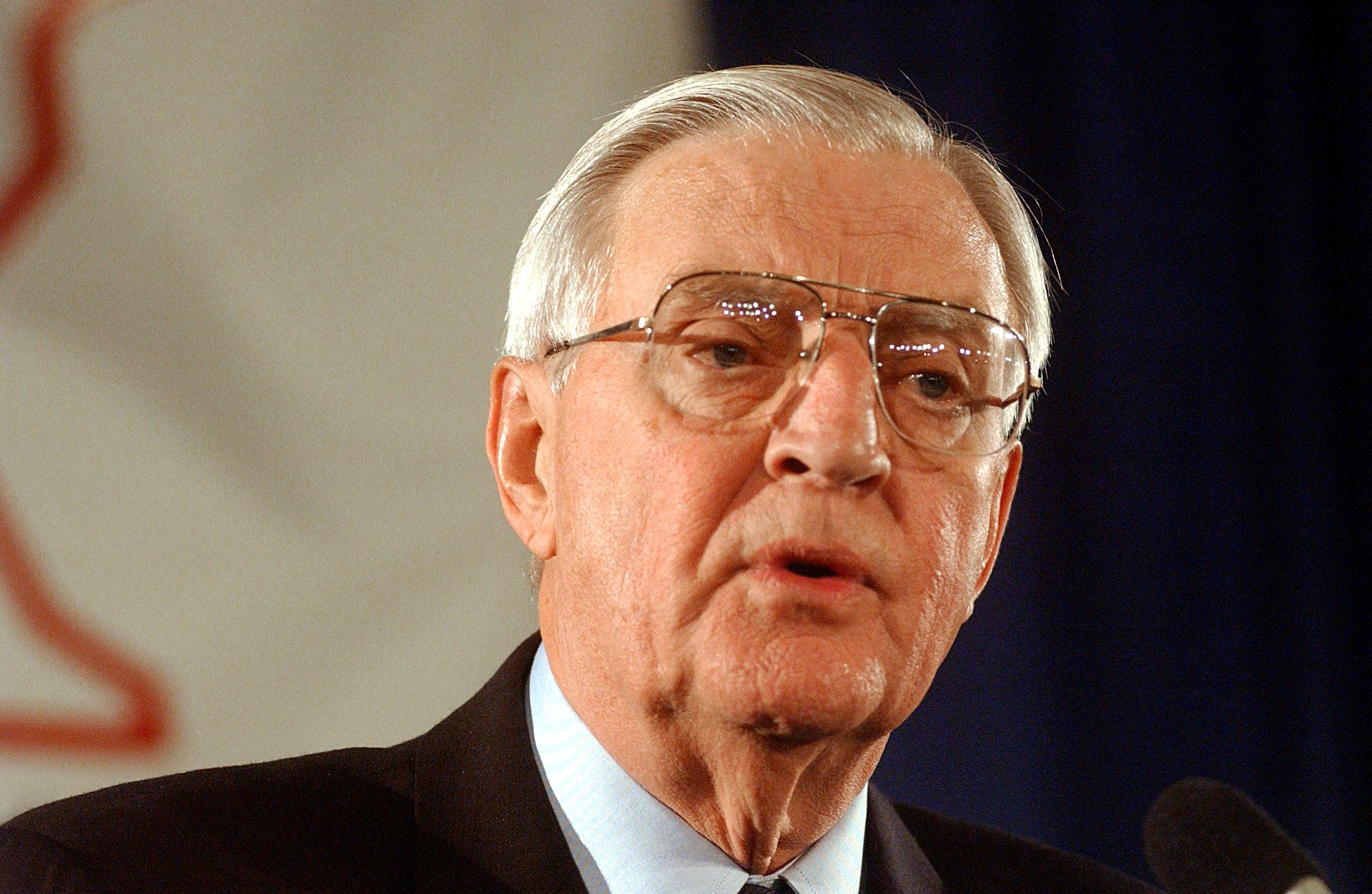 In 2002 Walter Mondale lost in his last dash bid to win a Senate race in Minnesota