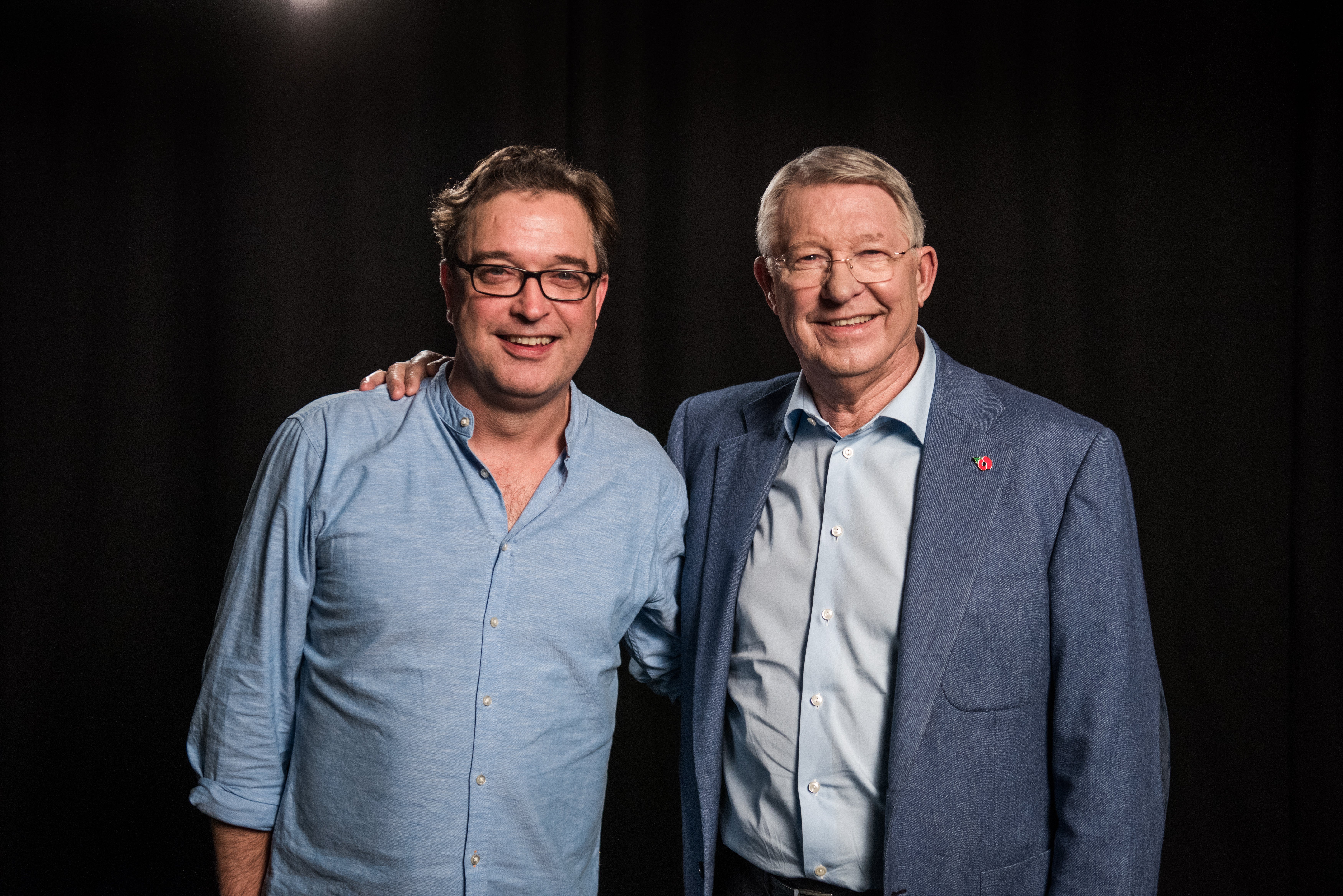 Jason and Sir Alex Ferguson pose after filming Never Give In