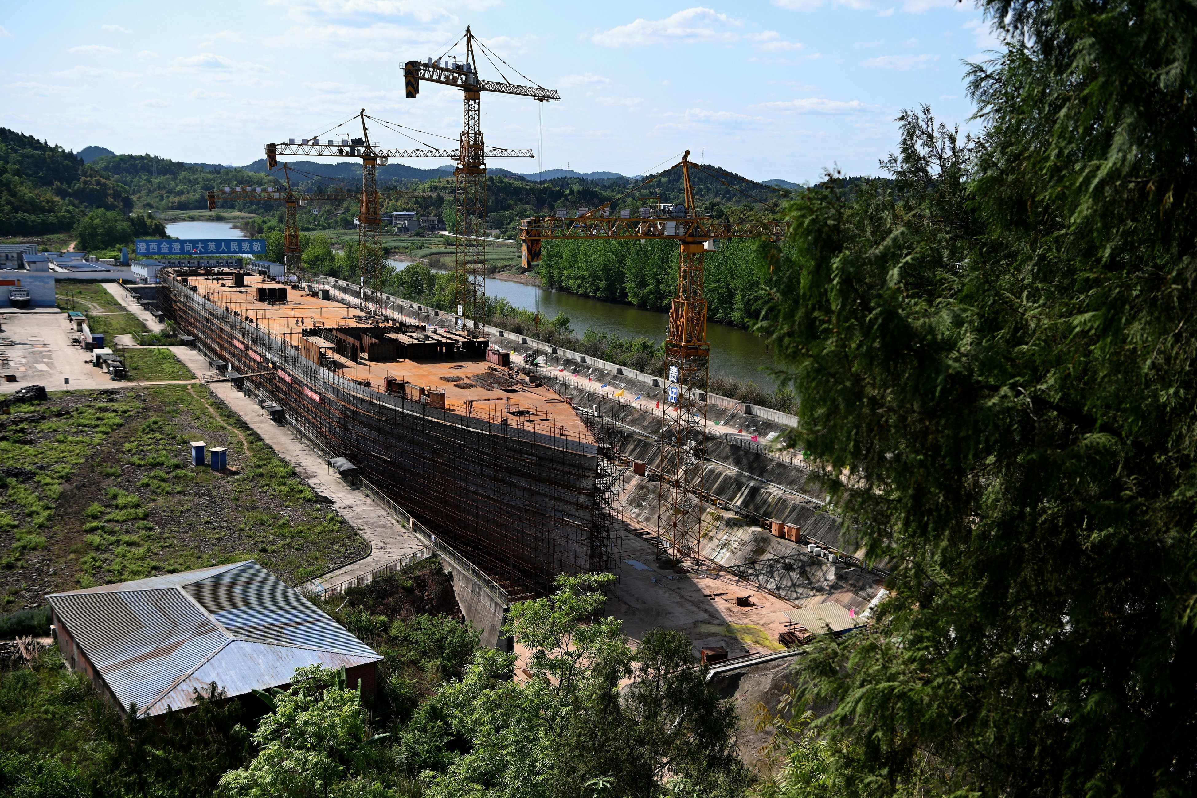 The still-under-construction replica of the Titanic in Daying County