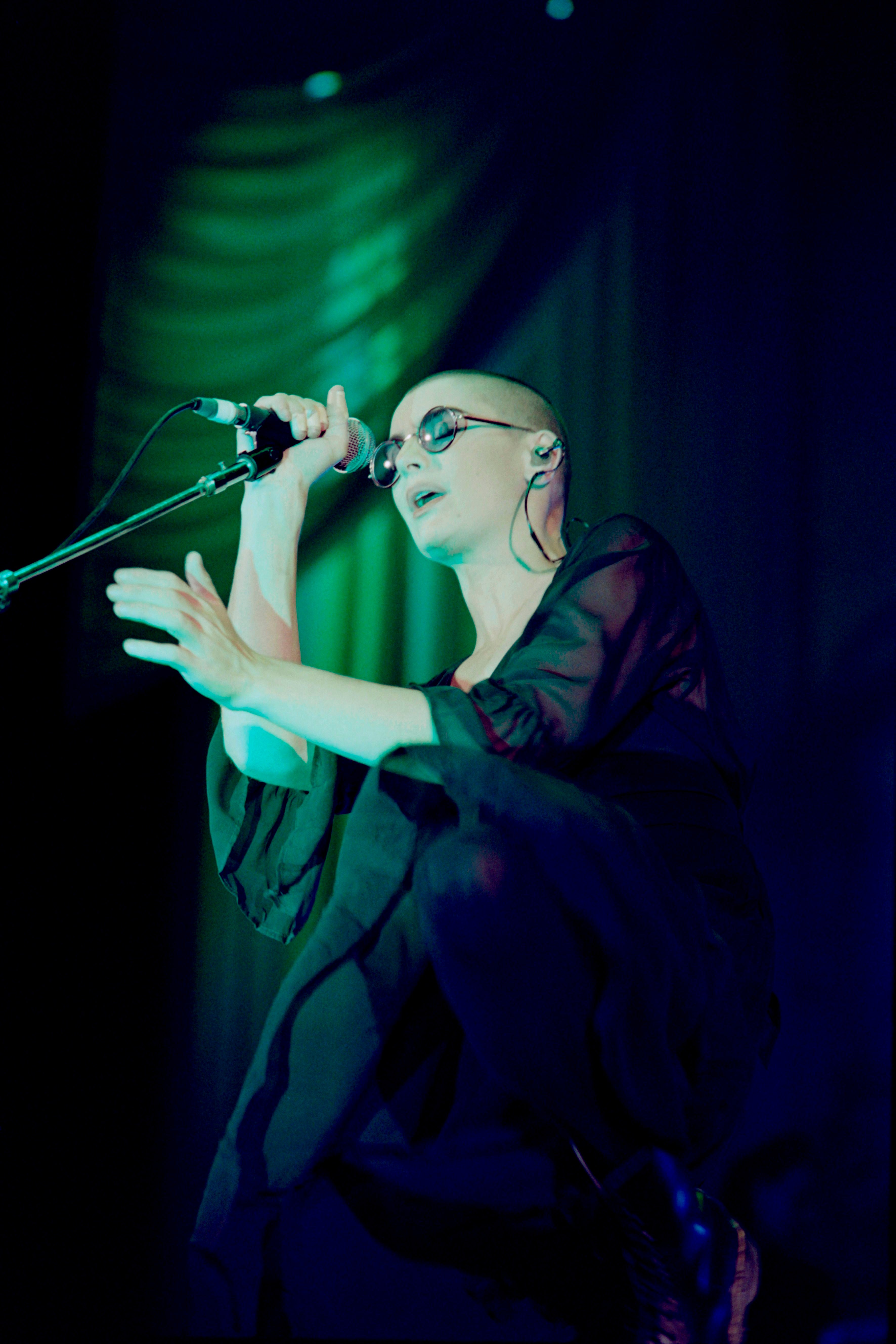 O’Connor at the Zenith concert hall in Paris in 1990