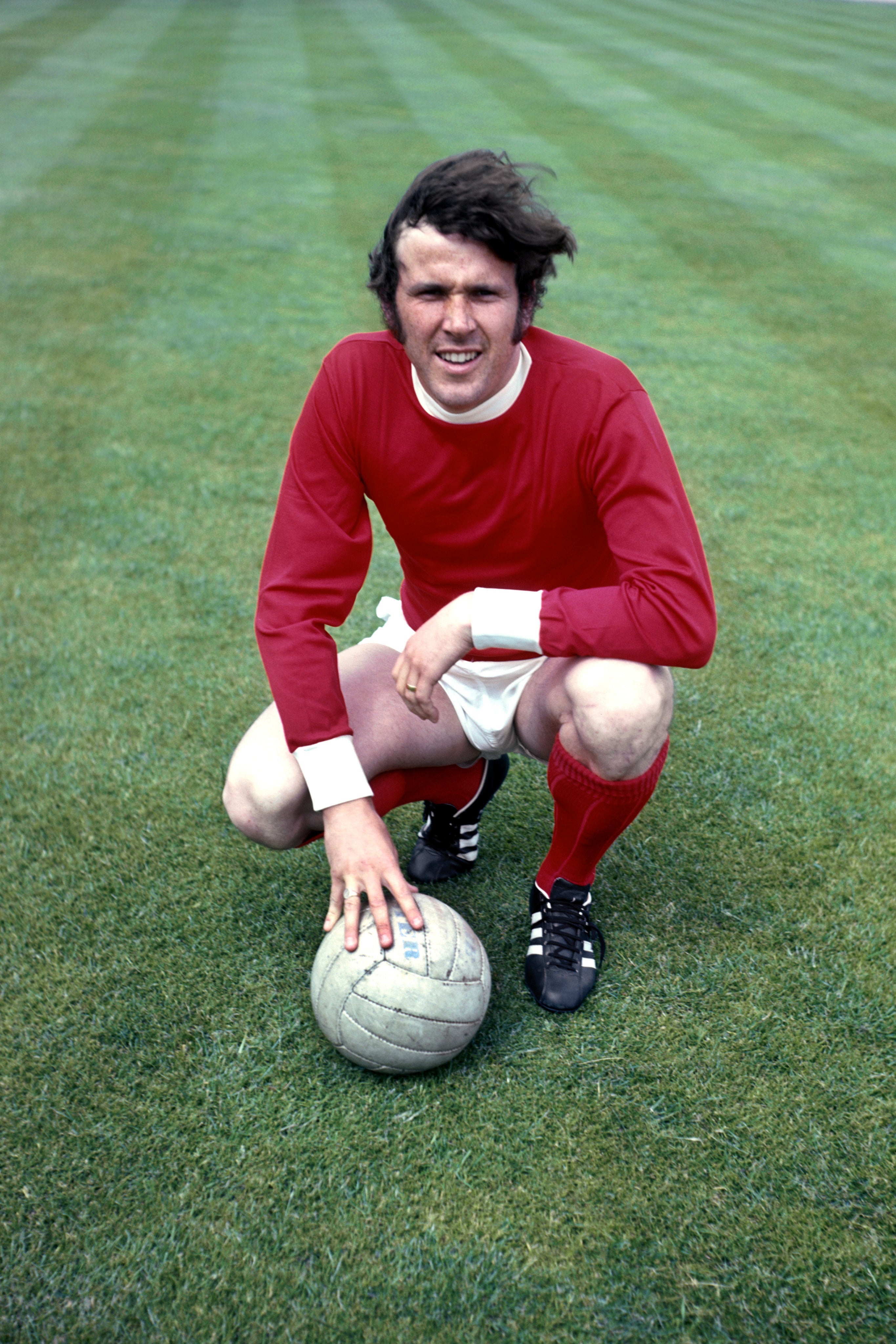 Former Barnsley captain Eric Winstanley has died at the age of 76