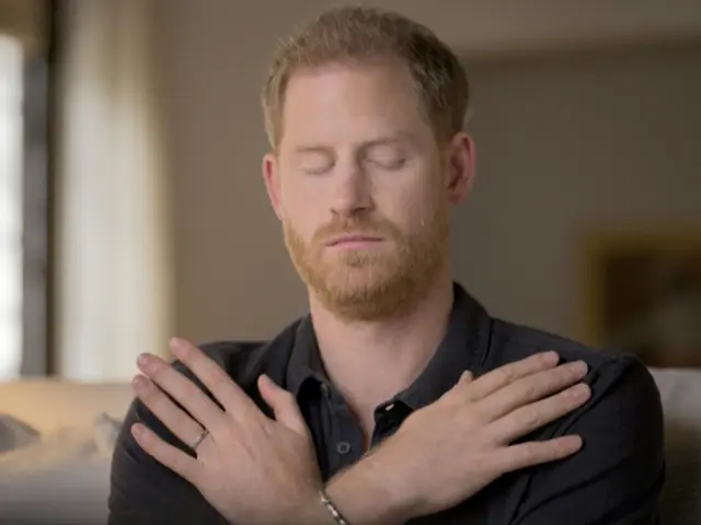 Prince Harry undergoing an EMDR session on The Me You Can’t See