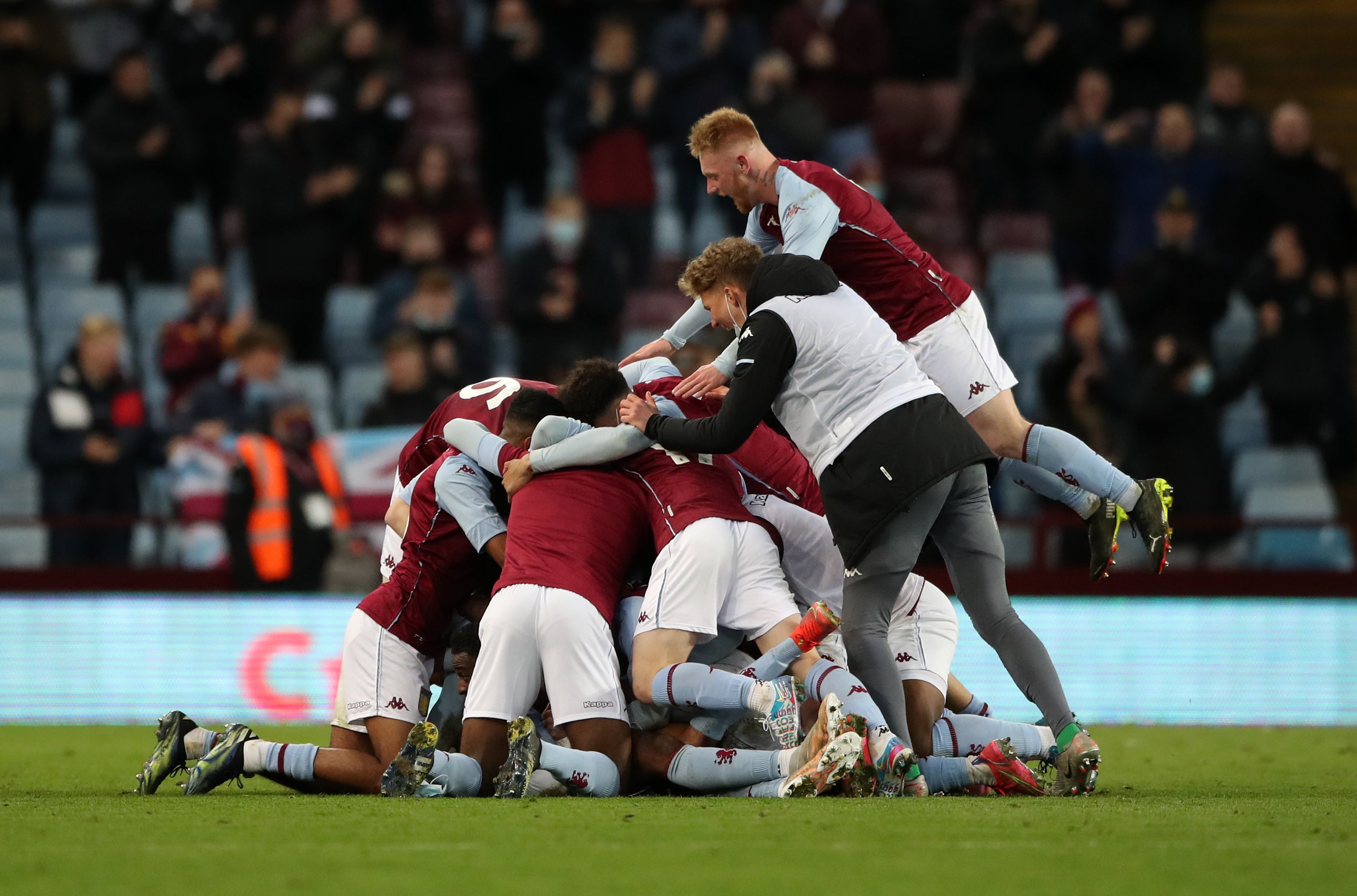 Aston Villa celebrate winning the FA Youth Cup