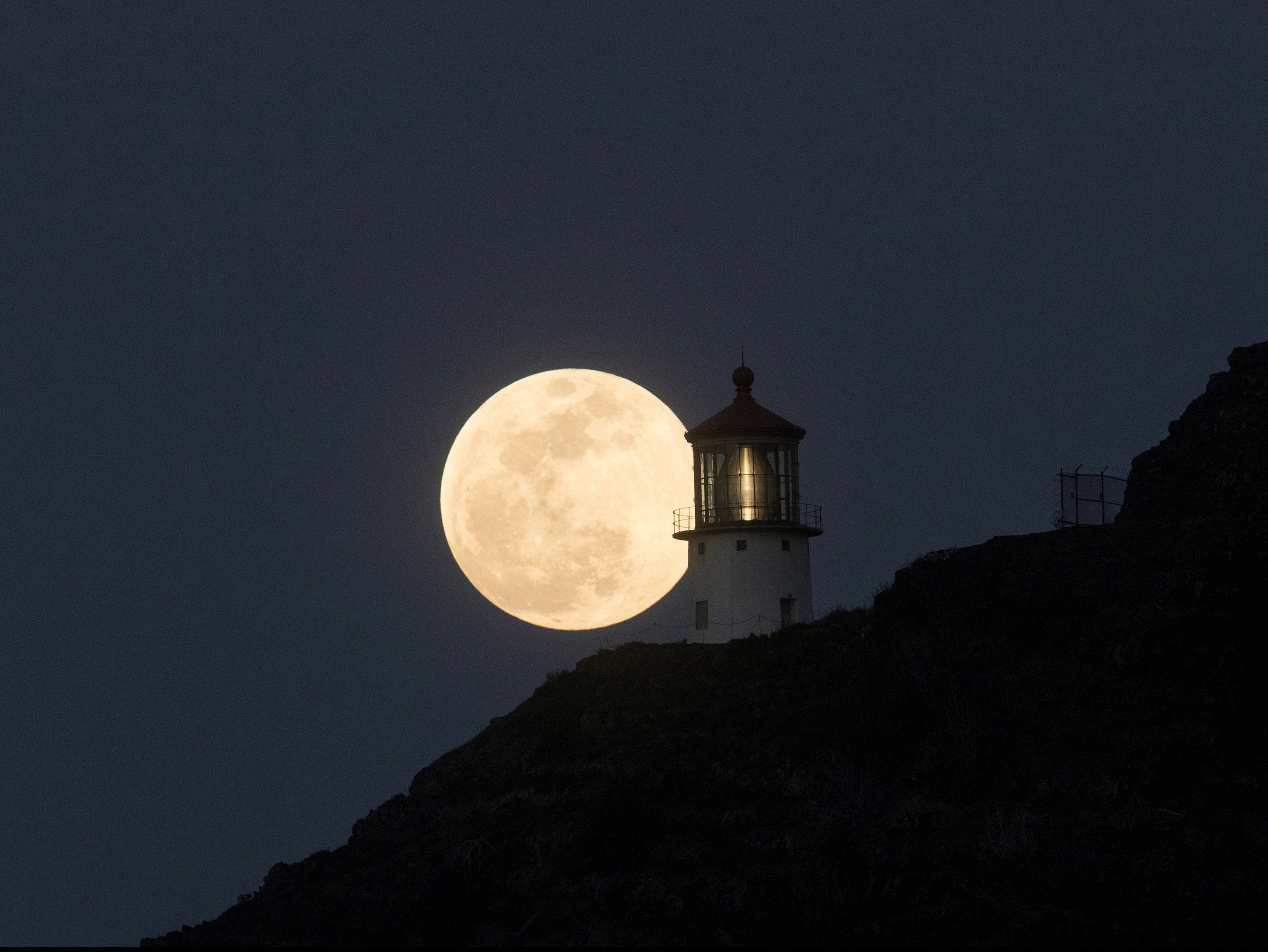 The moon over east Oahu in Honolulu, Hawaii, on Tuesday 25 May 2021