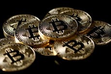 White House reviews ‘gaps’ in cryptocurrency rules as bitcoin swings wildly