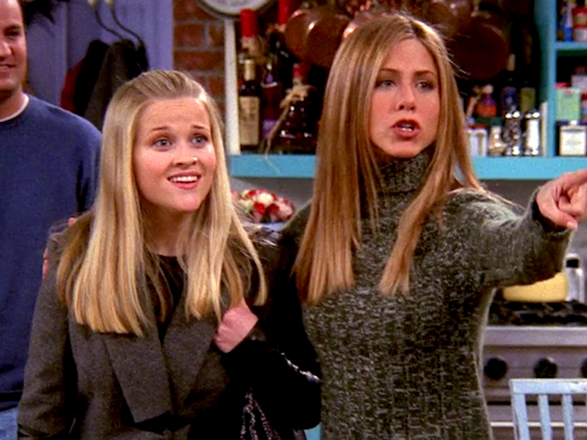 Reese Witherspoon and Jennifer Aniston as sisters Jill and Rachel