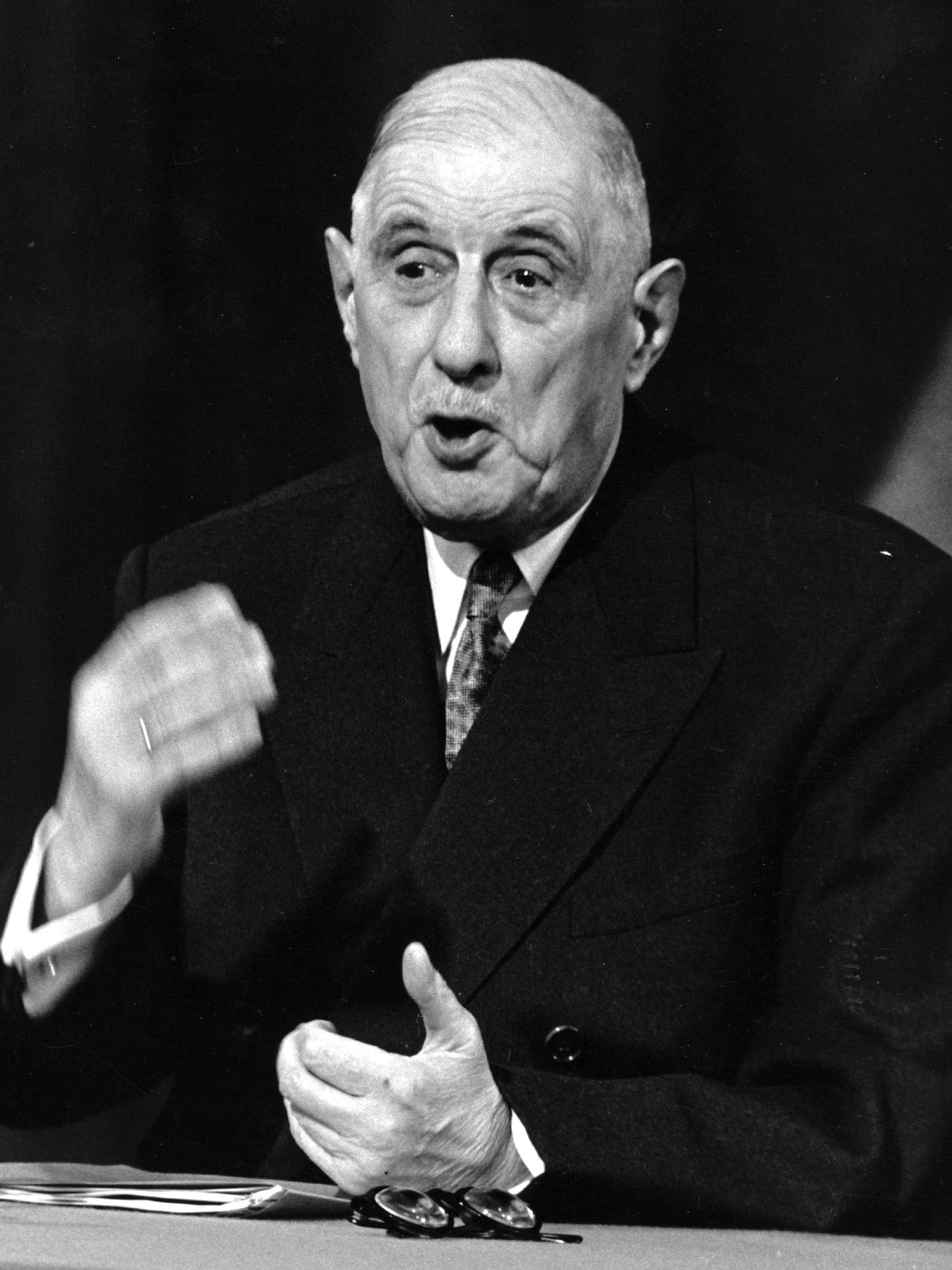 De Gaulle was opposed to the notion of a people’s tribunal, saying ‘justice of any sort emanates from the state’