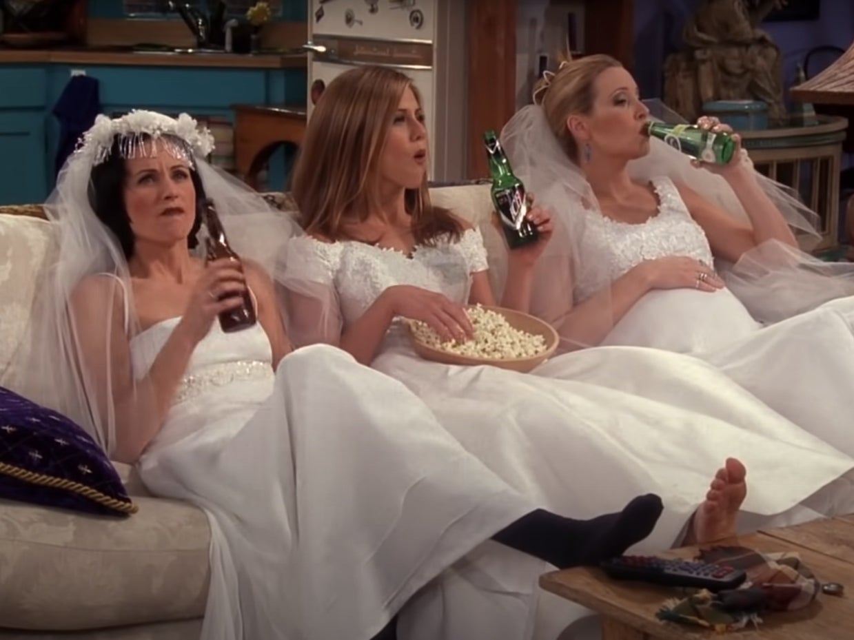 Courtney Cox, Jennifer Aniston and Lisa Kudrow in “The One With All The Wedding Dresses”