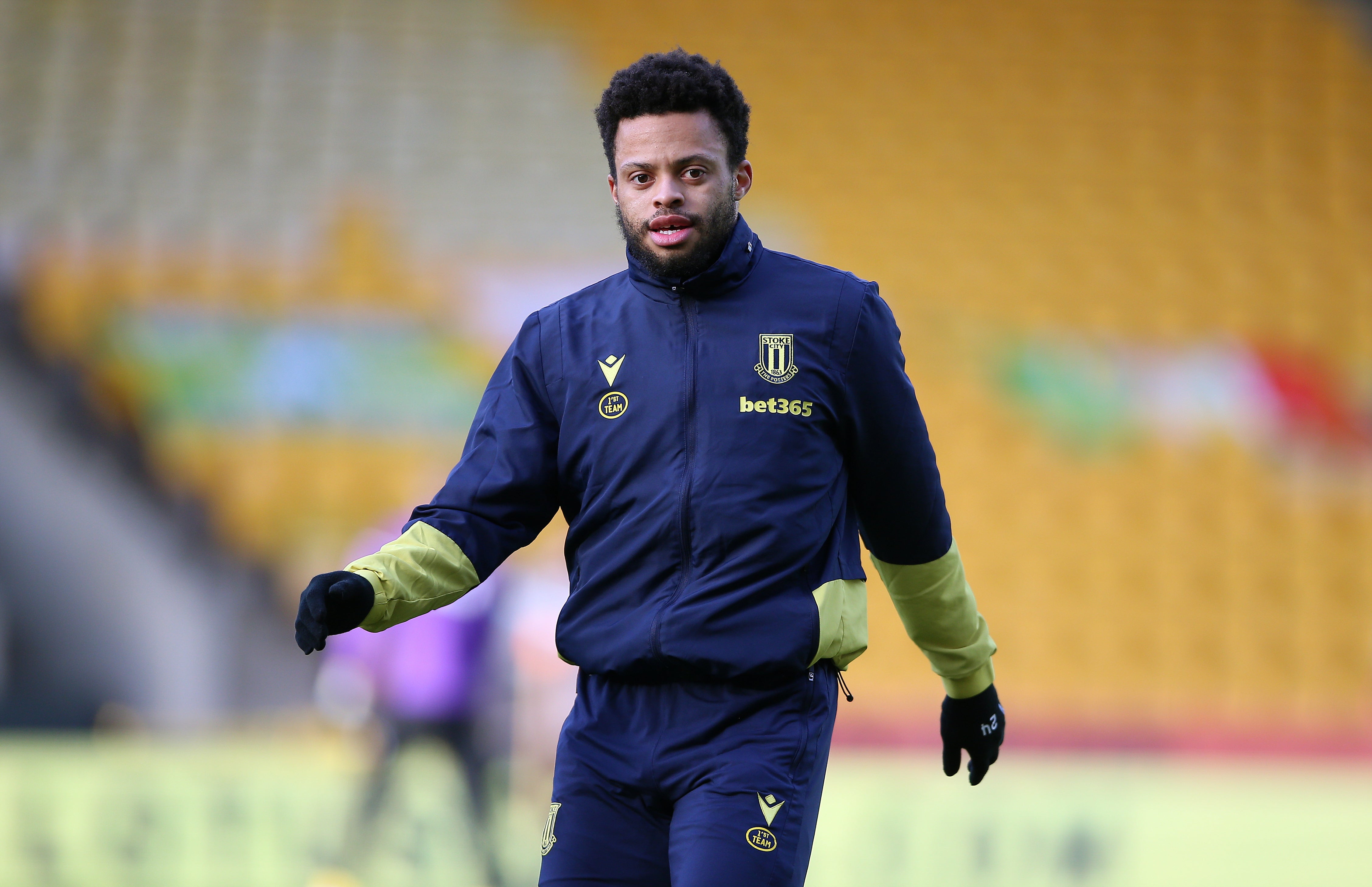 Jordan Cousins during a warm-up