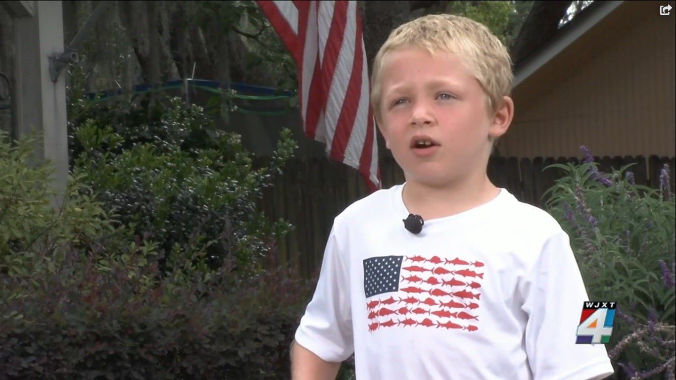 A still of Chase Poust speaking with WJXT4 after saving his family from drowning in Florida’s St Johns River