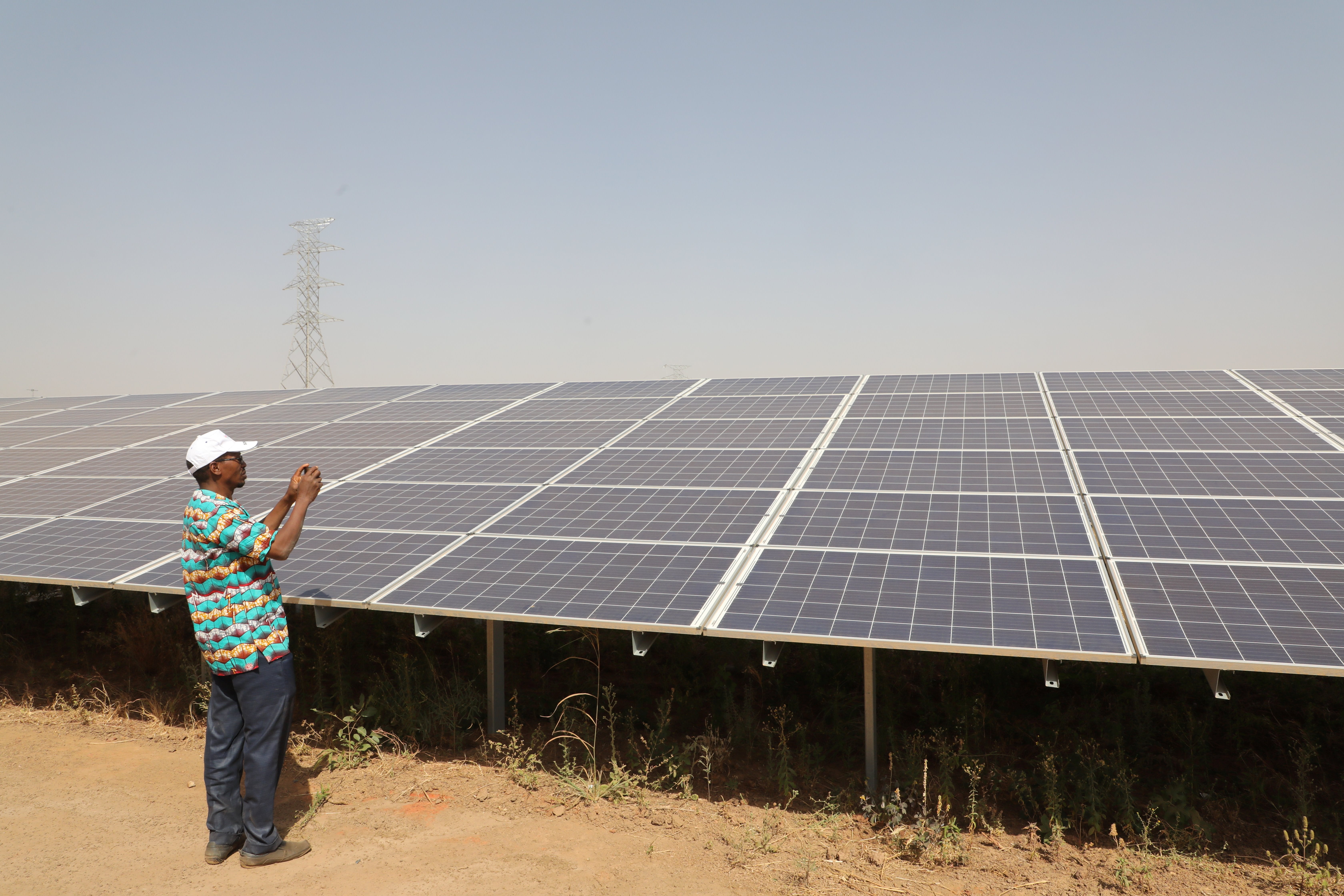 Seven-fold increase in clean energy investment in poorer nations is needed, says top energy watchdog