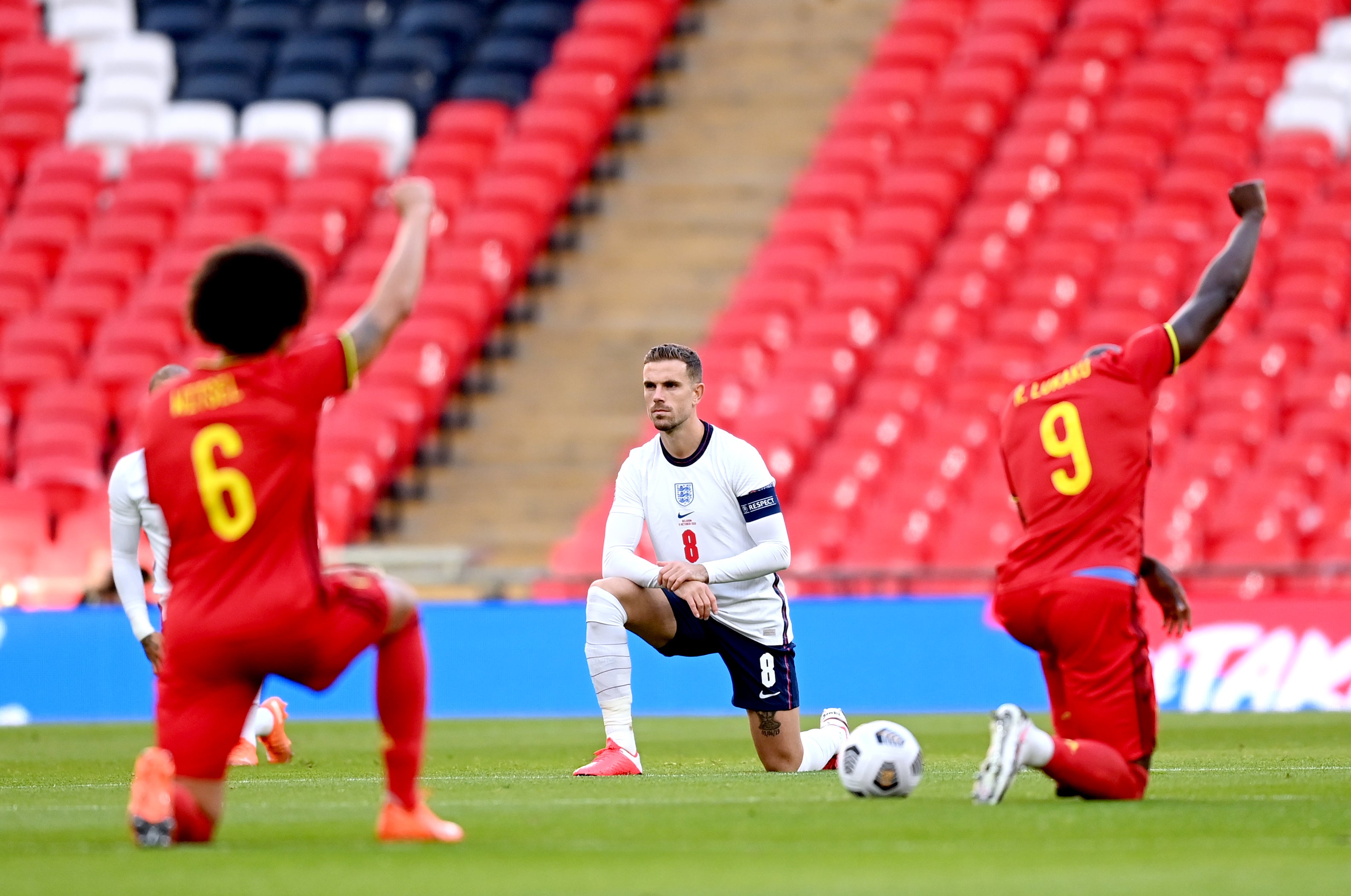 Jordan Henderson said the boos show there is a need for the gesture to continue