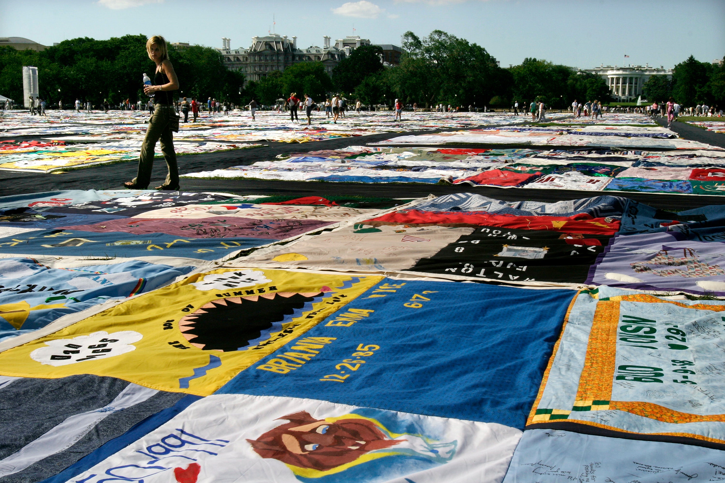 New blocks of the Aids Memorial Quilt on display in Washington DC in 2004