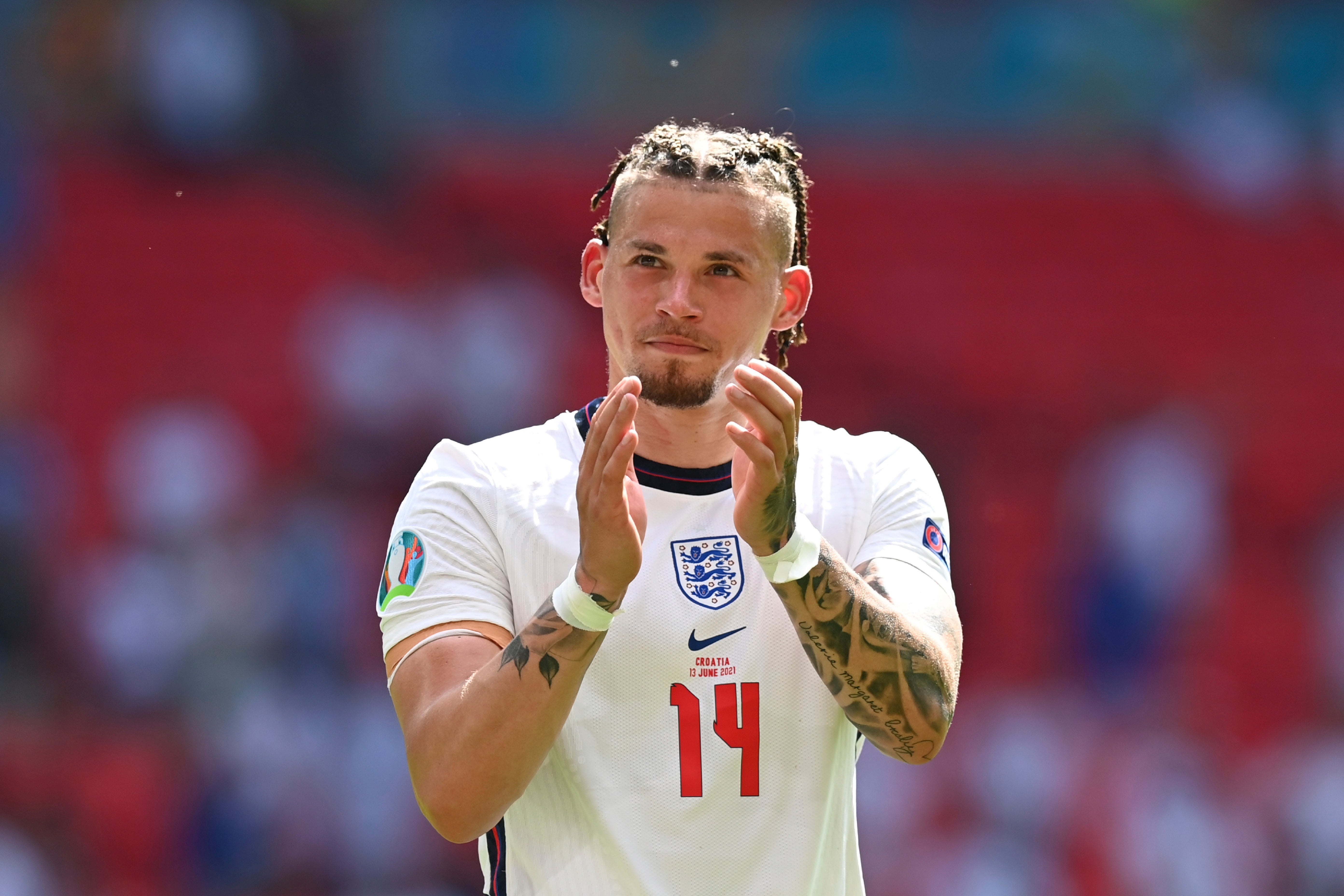 England's Kalvin Phillips applauds fans