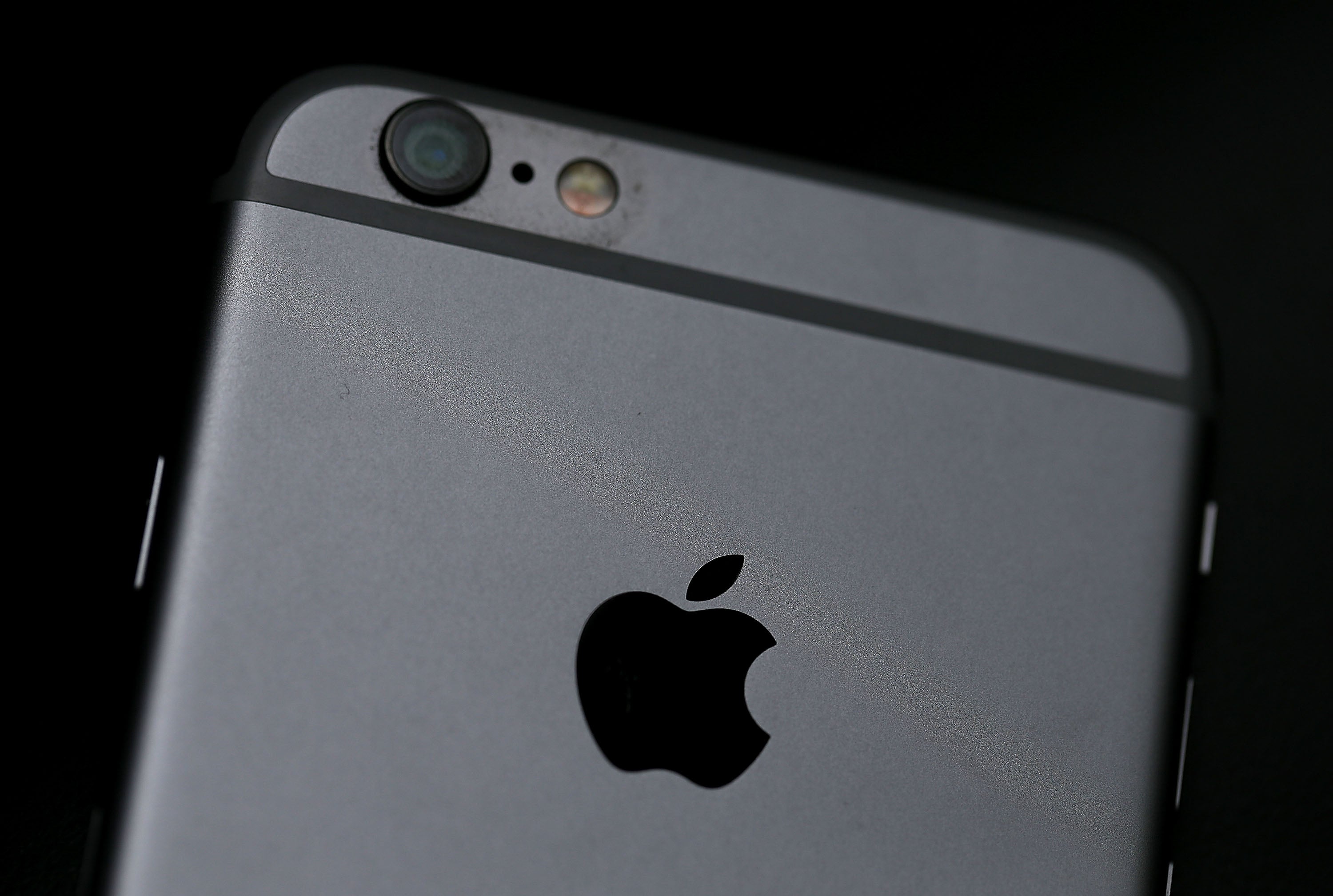 Apple logo is displayed on an iPhone 6 on July 21, 2015 in San Francisco, California