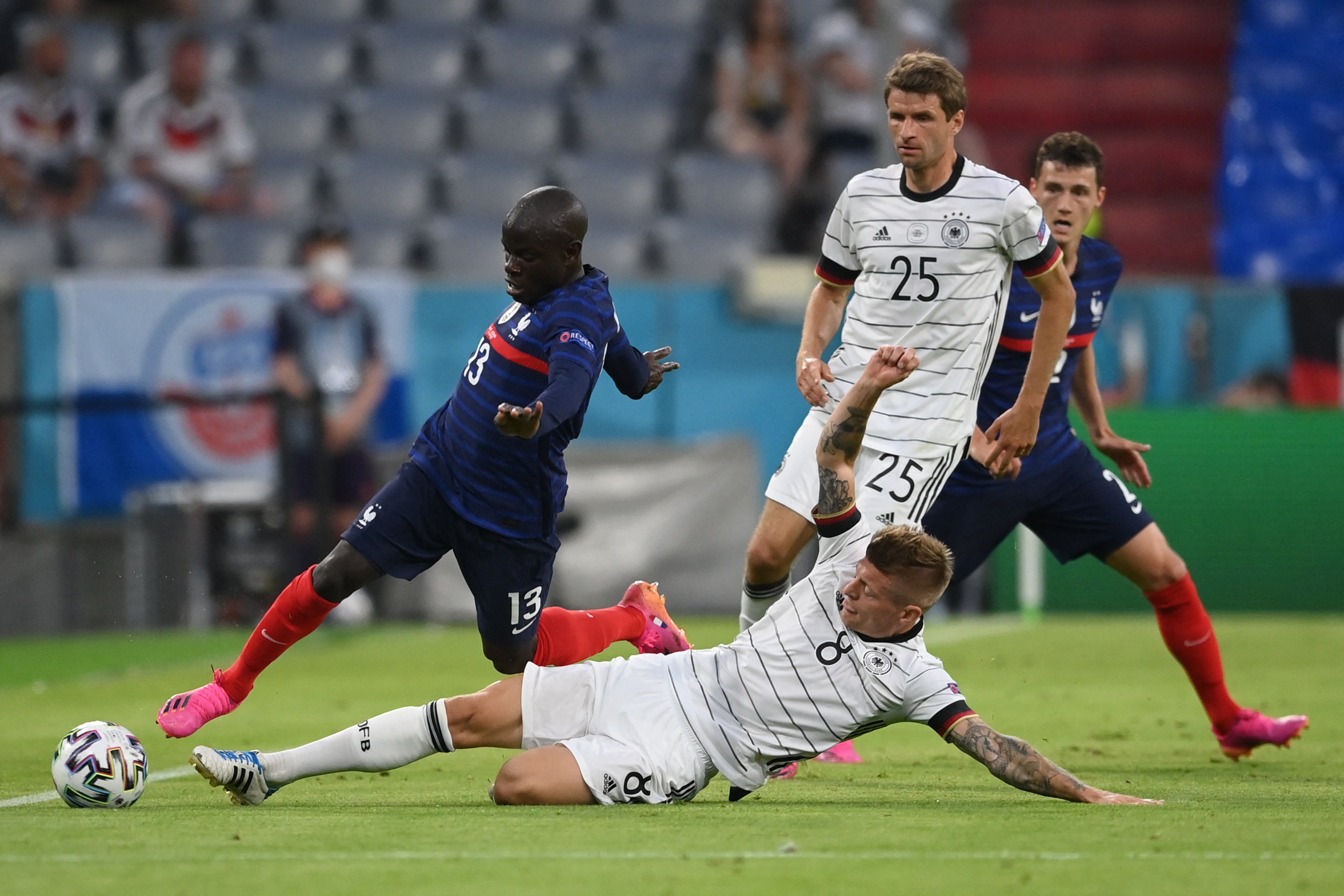 Chelsea and France midfielder N’Golo Kante (left)