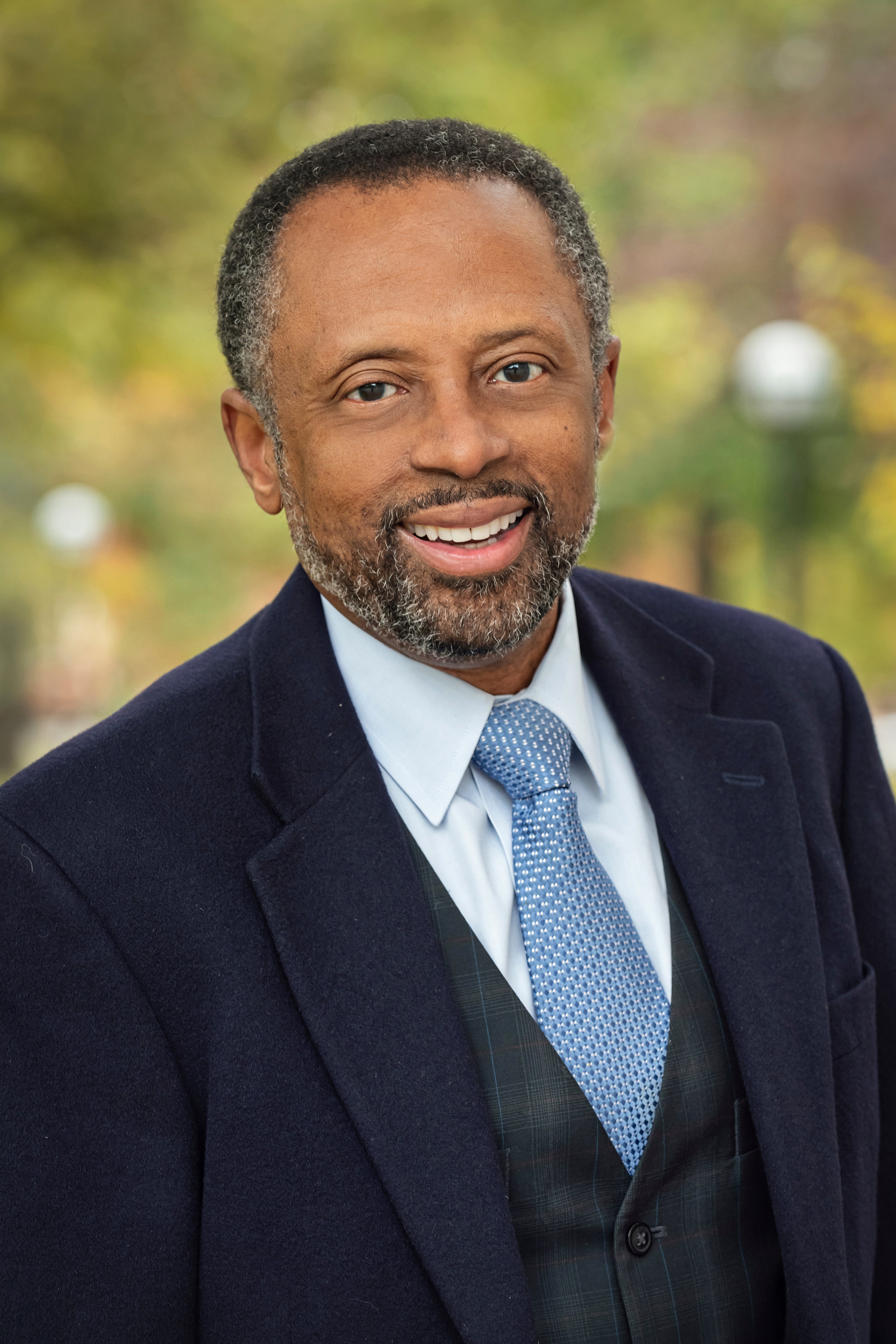 Q&A-Philanthropy-Earl Lewis