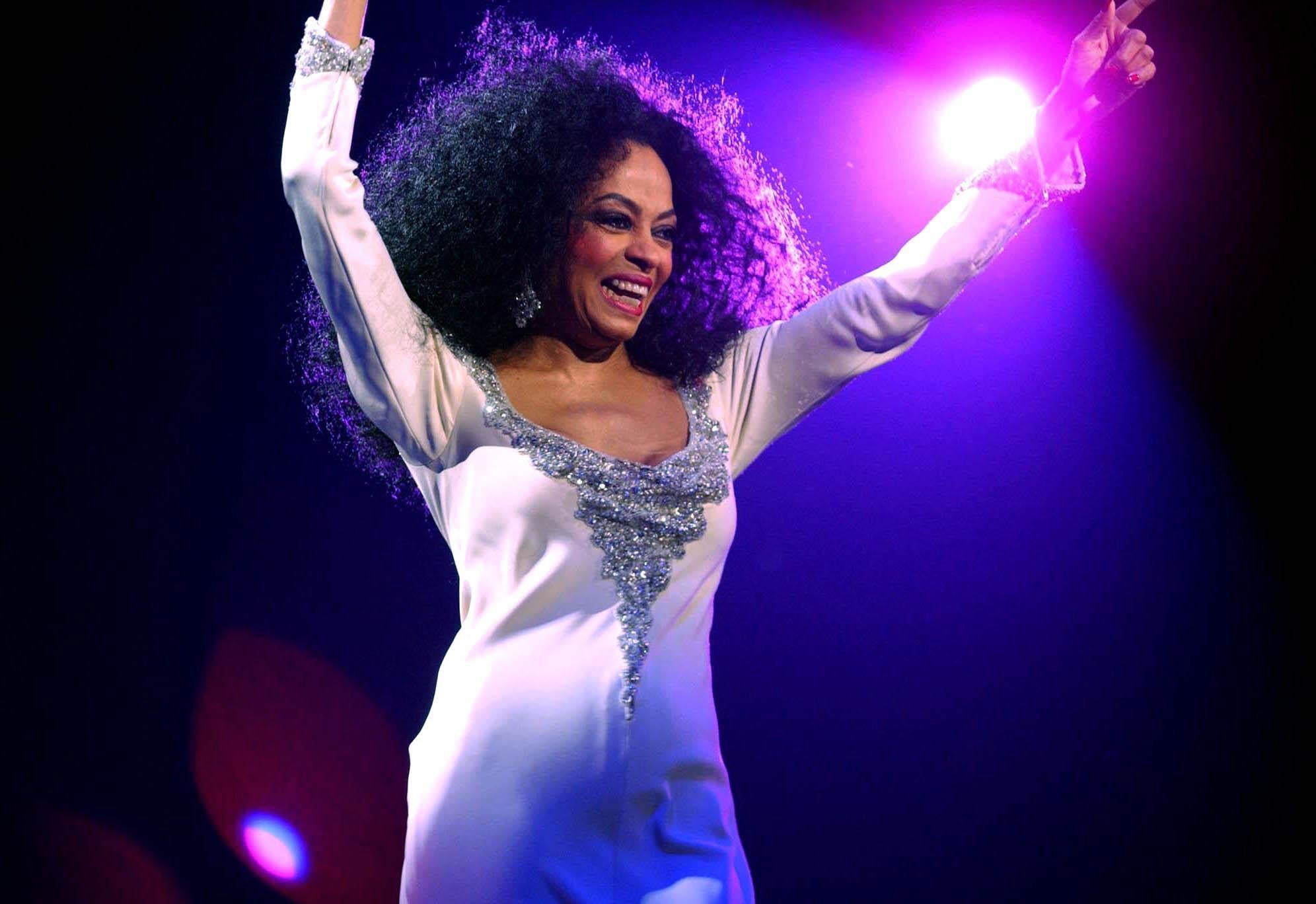 Diana Ross In Concert in 2004