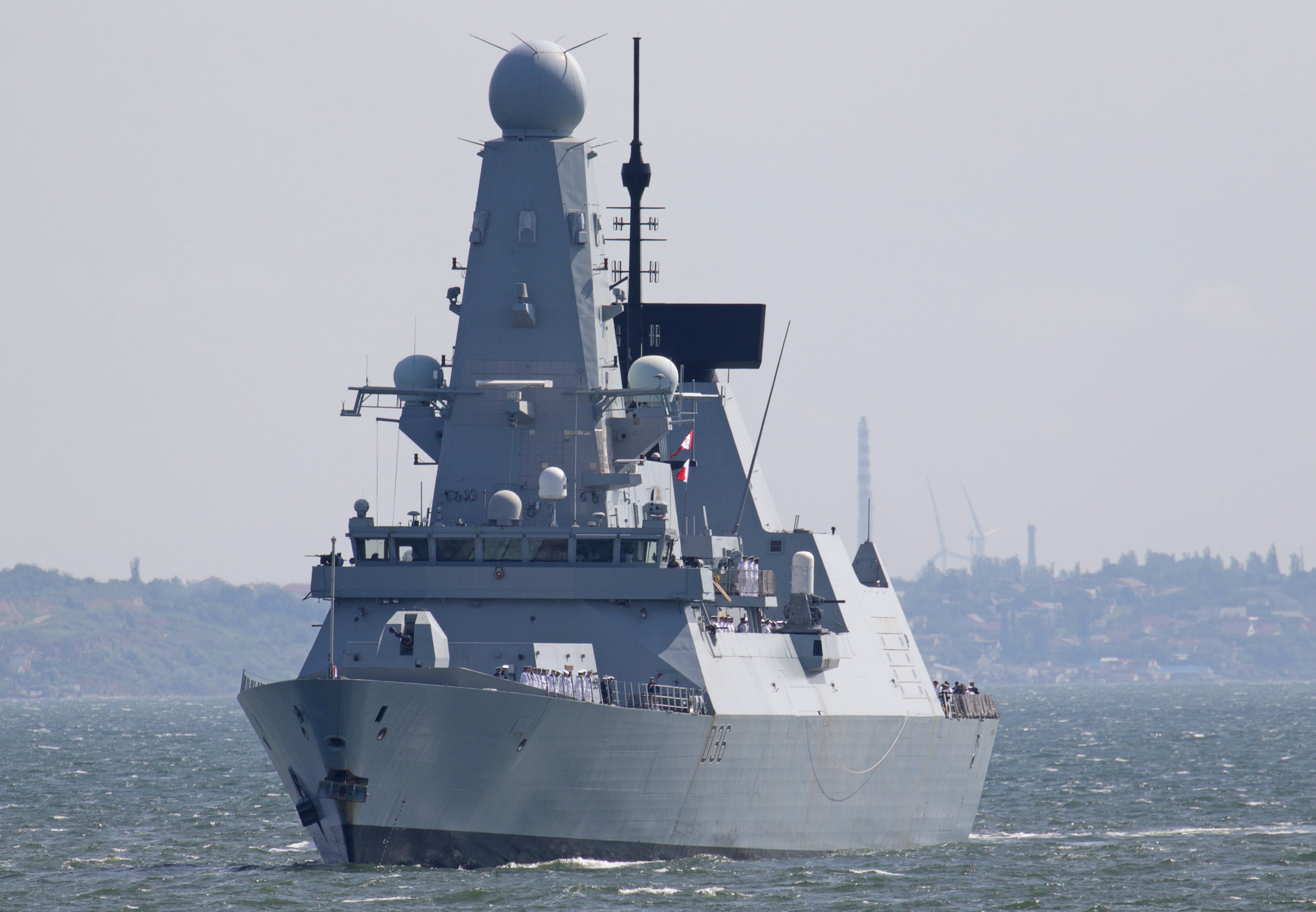 HMS Defender arrives at Ukrainian port of Odessa