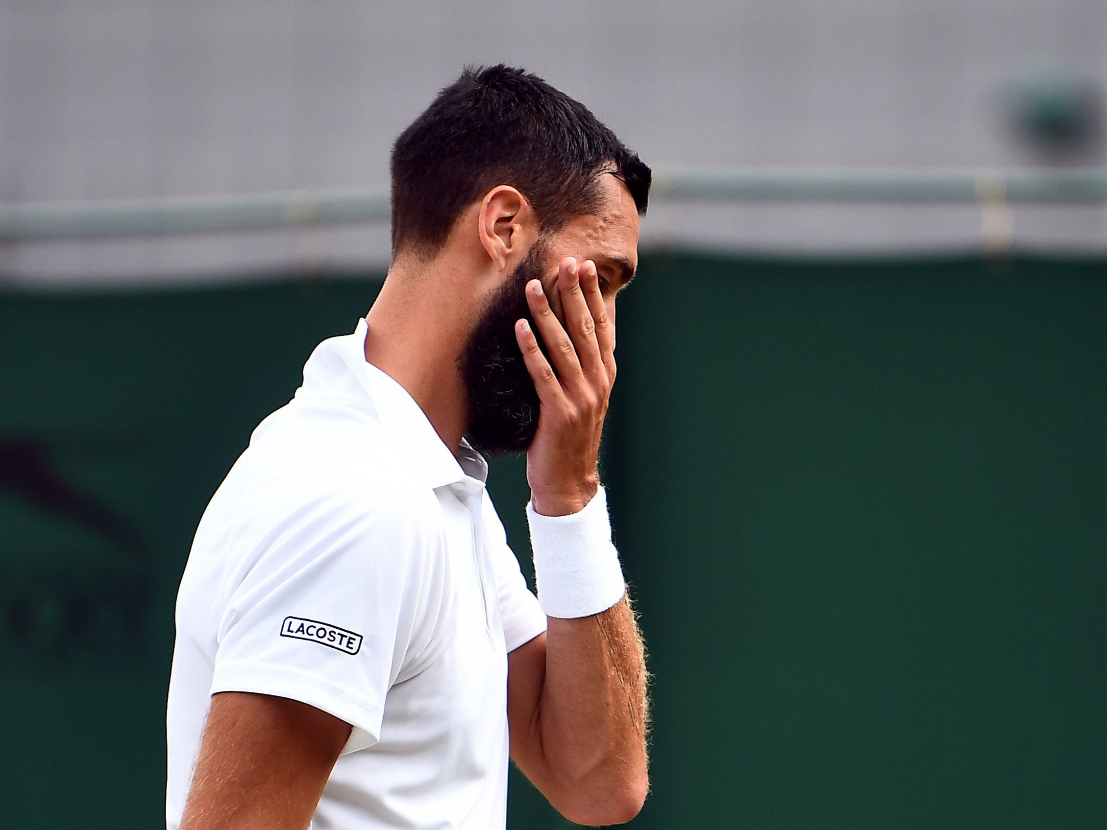 Benoit Paire on court