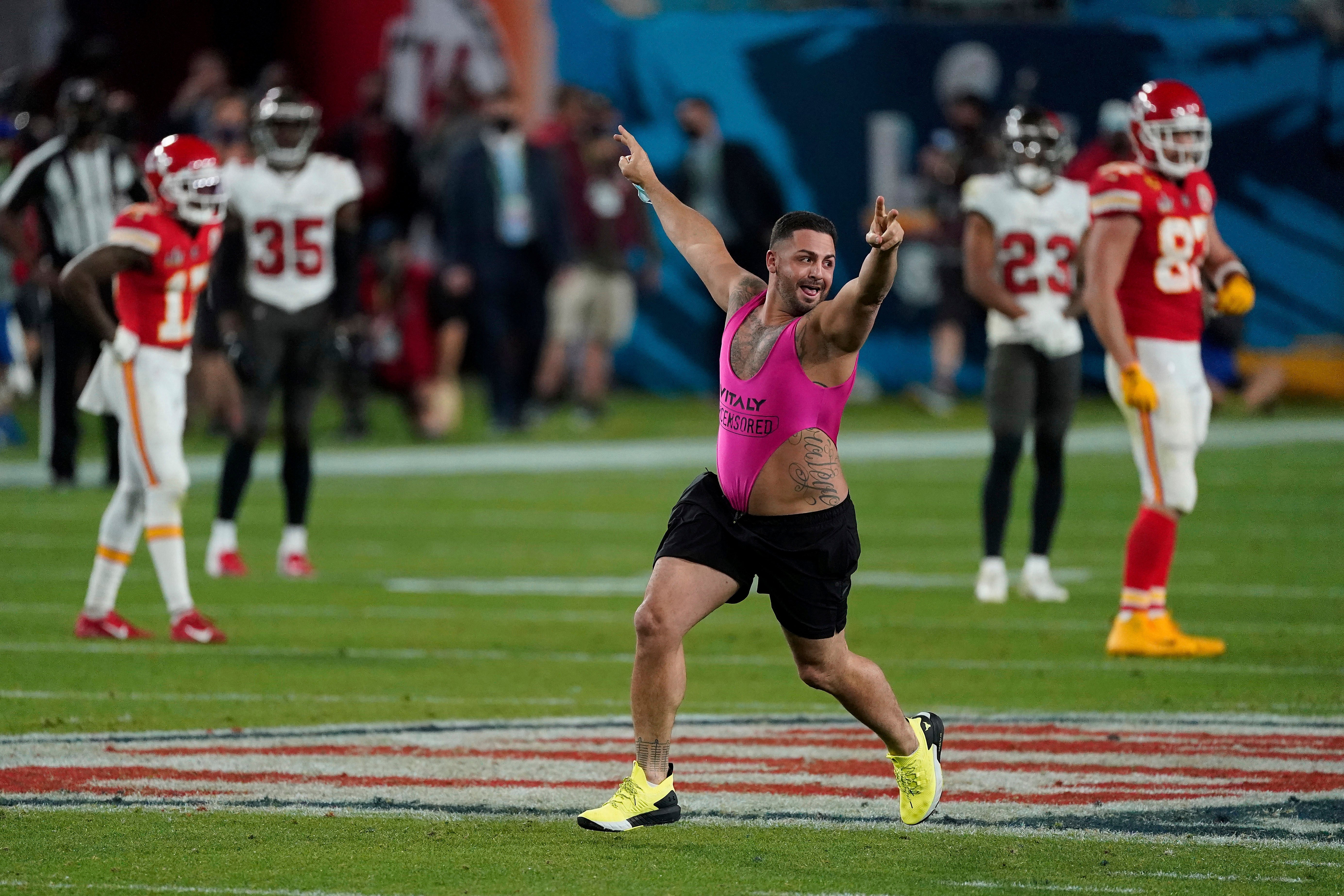 Super Bowl Streakers Football