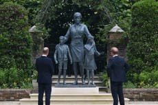 Princess Diana statue unveiled as William and Harry reunite at Kensington Palace