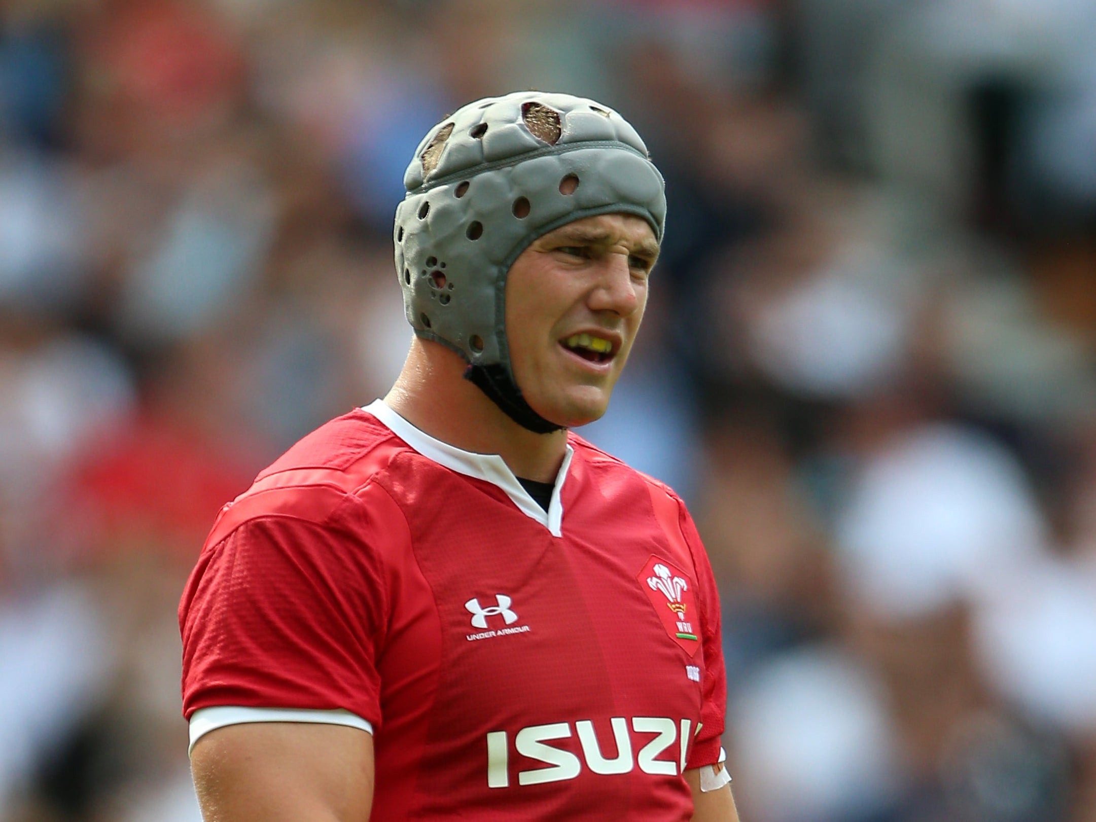 Wales centre Jonathan Davies in action