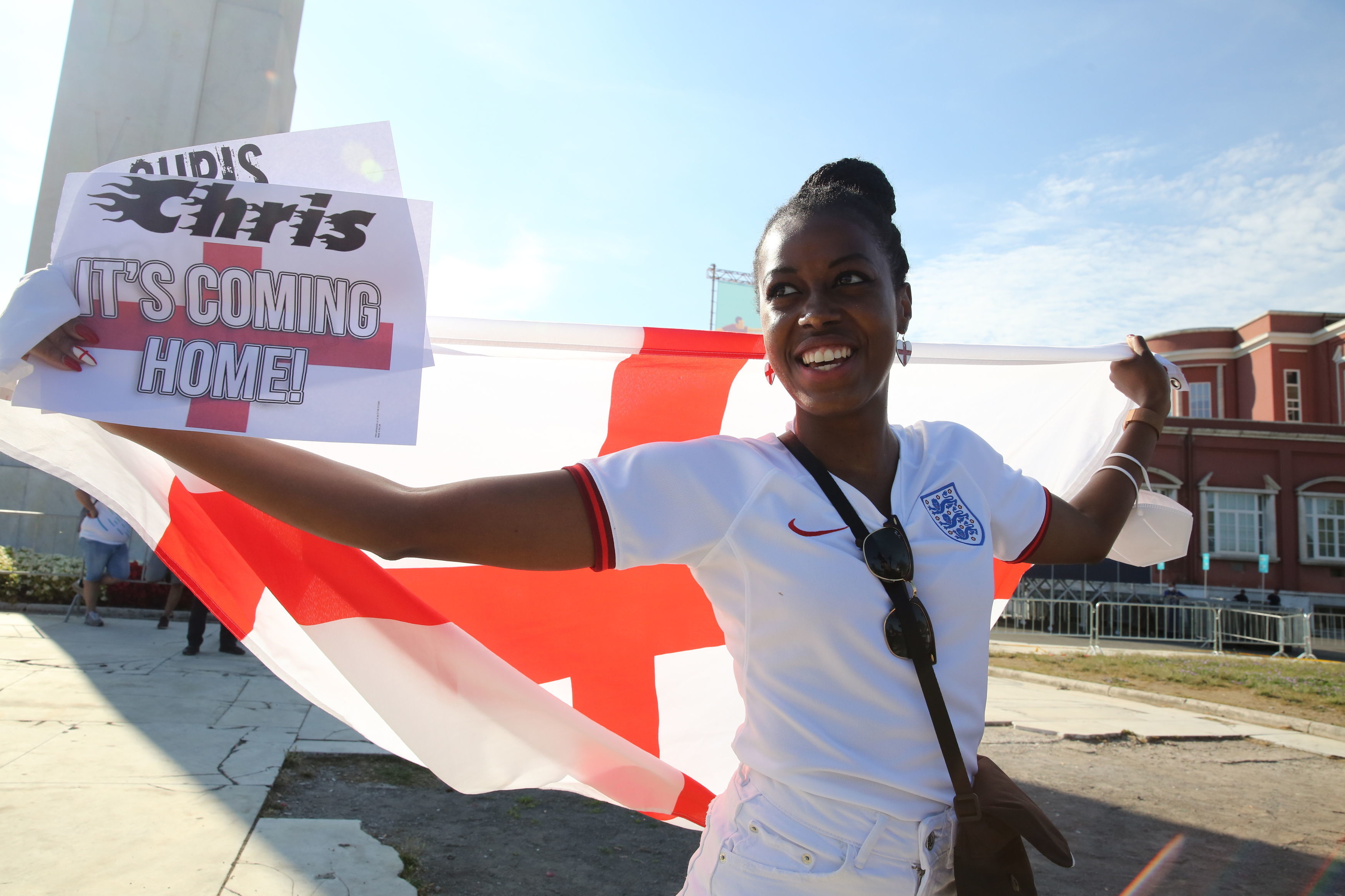 Fans in Rome prior to watching England v Ukraine during the UEFA Euro 2020 Quarter Finals