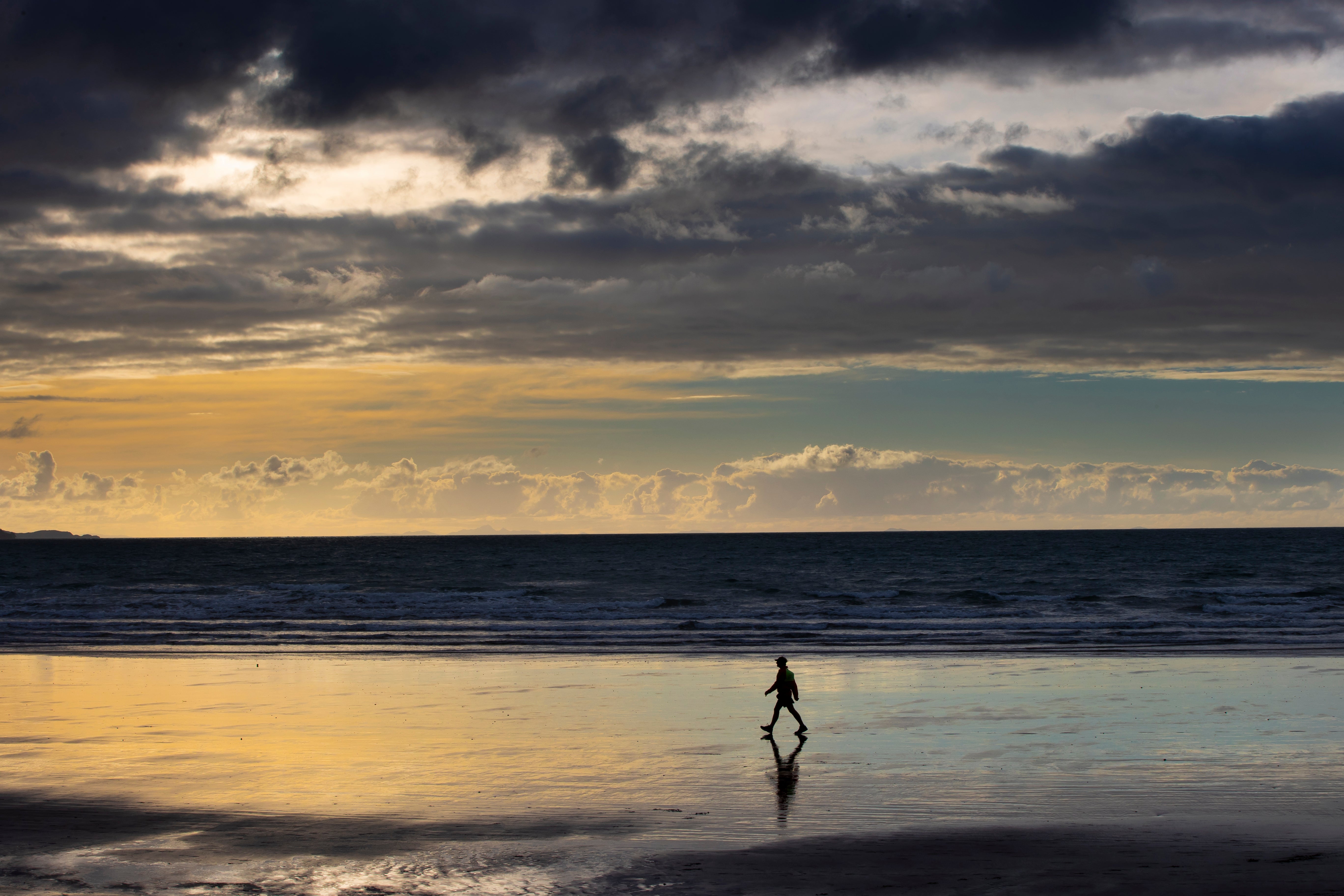 New Zealand Warmest June