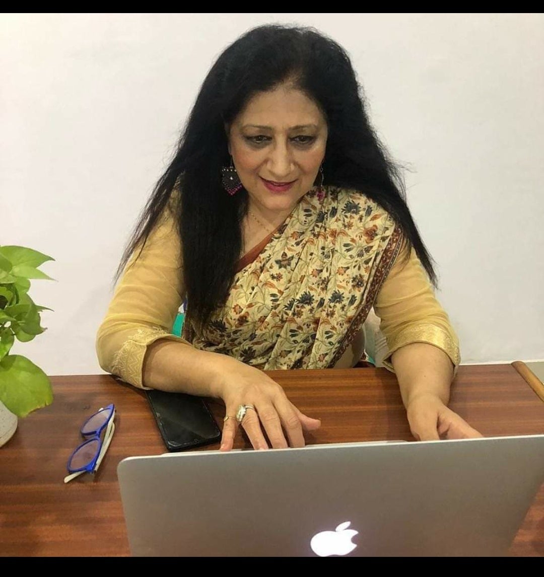 Teacher Nutan Chaturvedi taking an online class