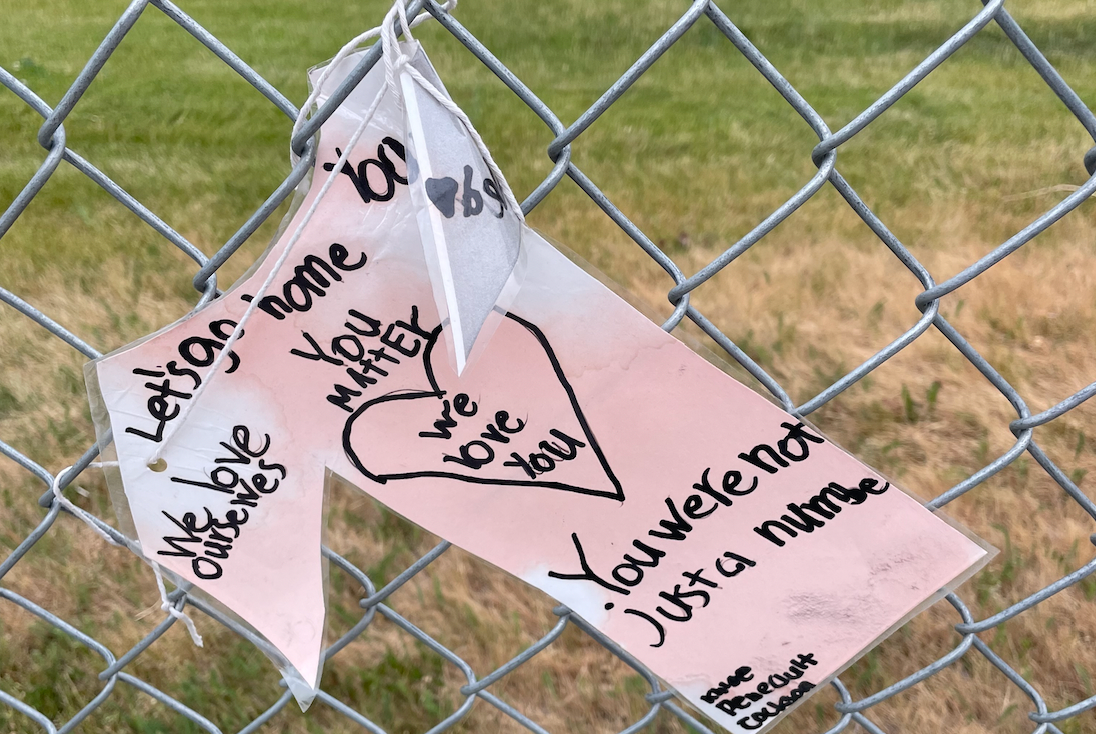 Notes left in memory of the children whose bodies were discovered buried in the area