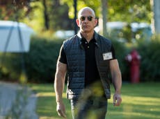 Jeff Bezos would run up 14 flights of stairs instead of using elevator at Amazon HQ