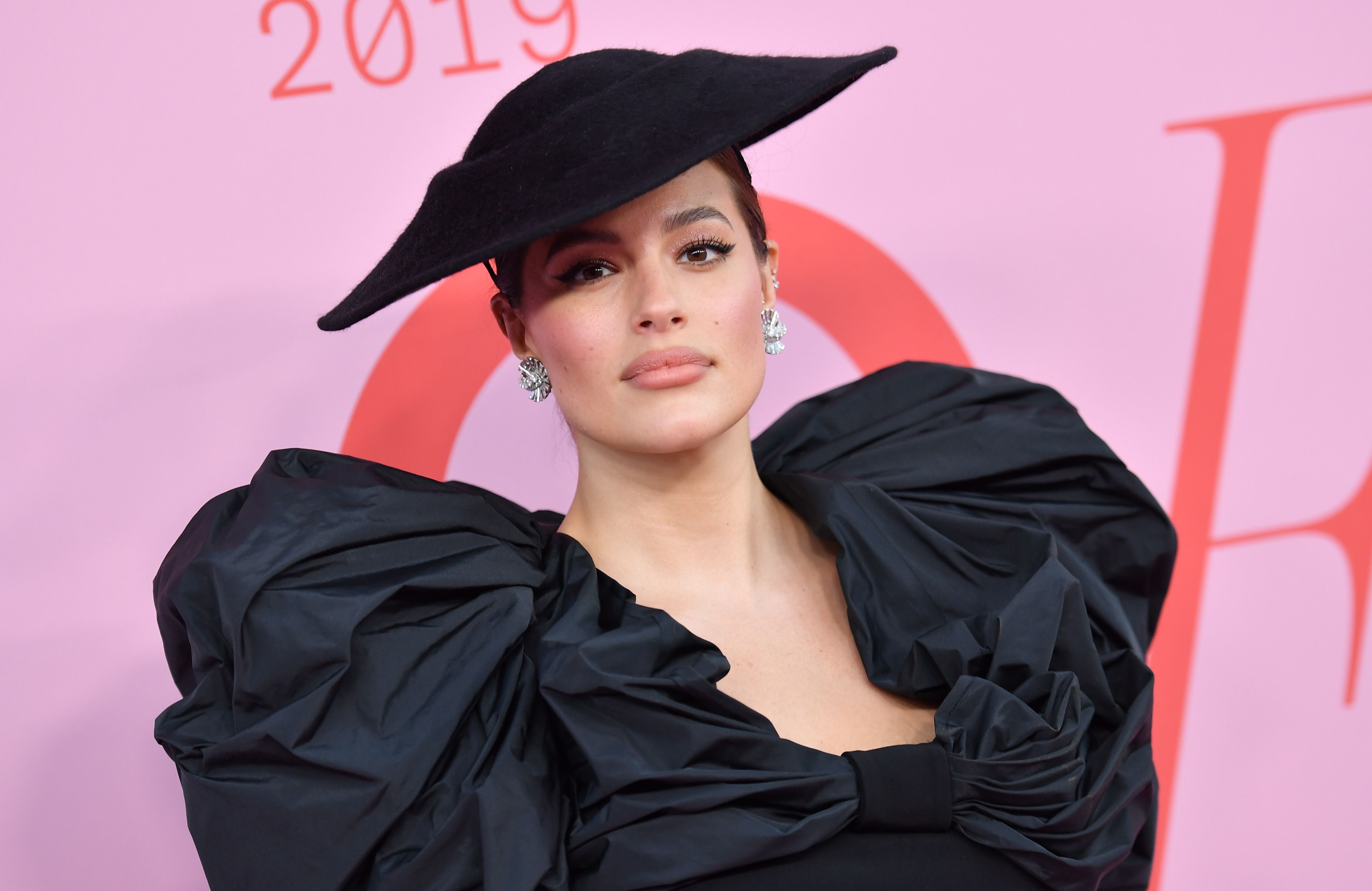 Ashley Graham at the CFDA fashion awards in 2019