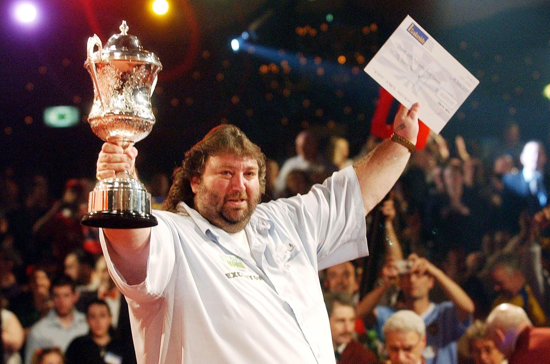 Andy Fordham celebrates his world championship win