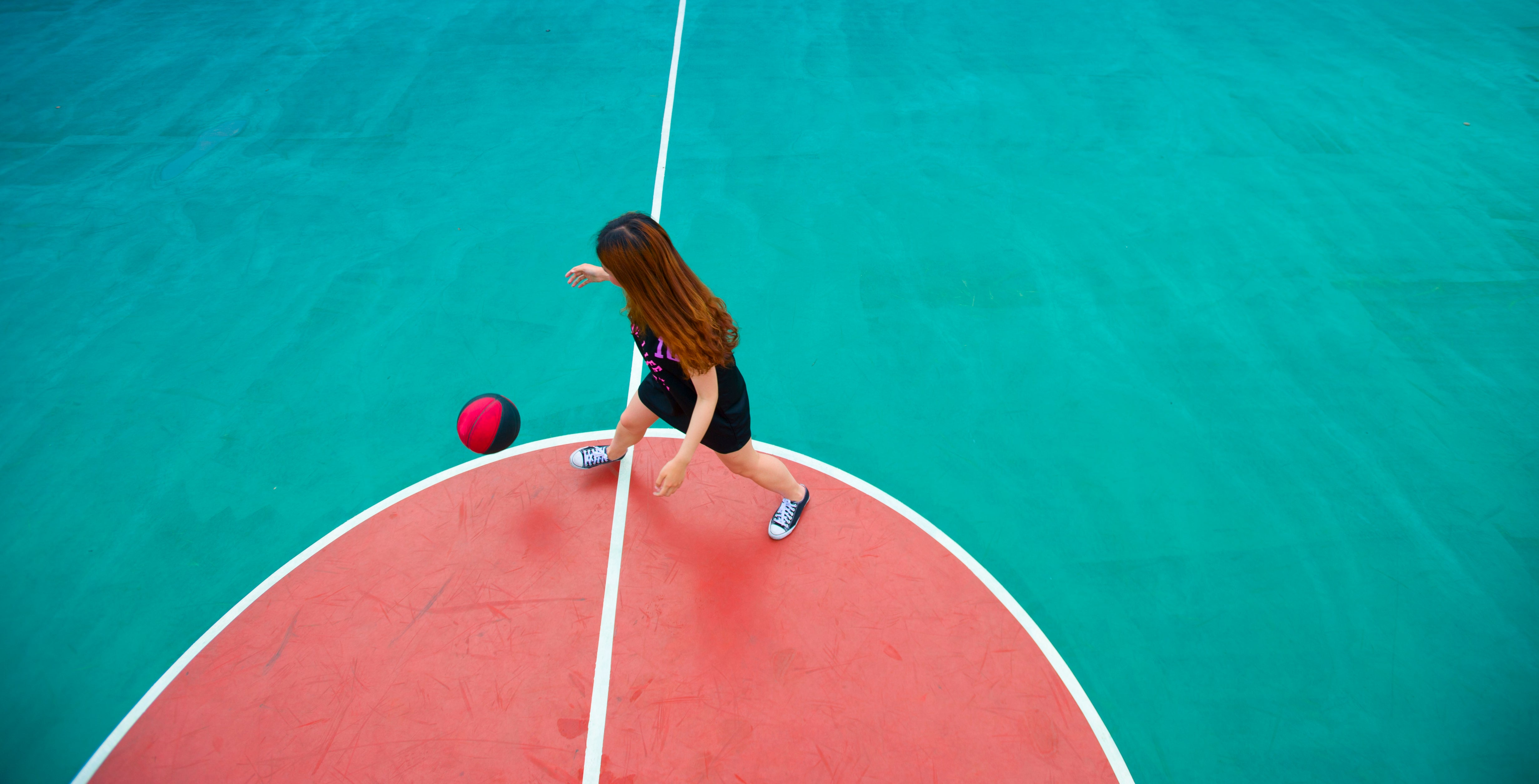 Representational: A basketball game in which Zhang Ziyu was playing has gone viral