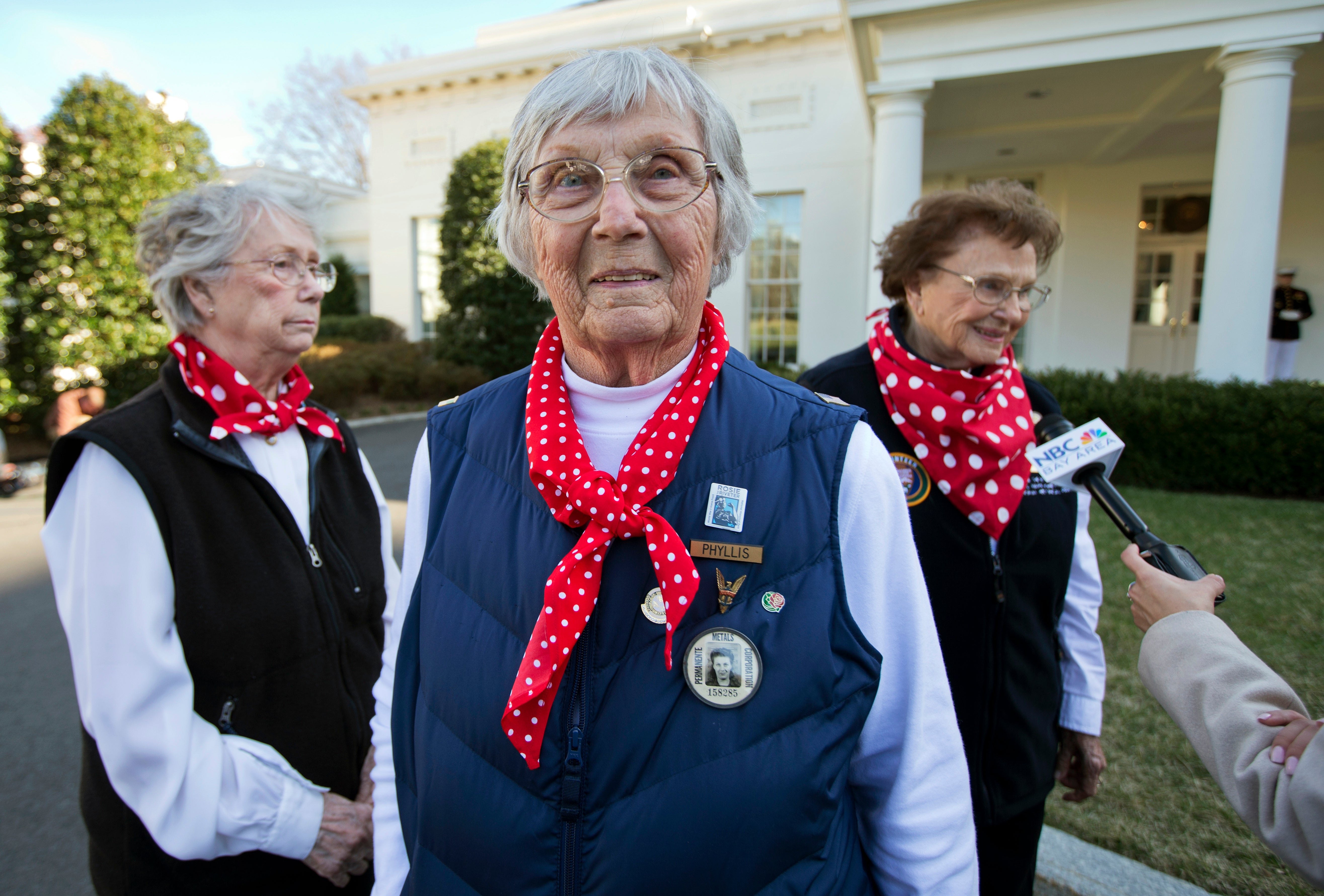 Obit Phyllis Gould