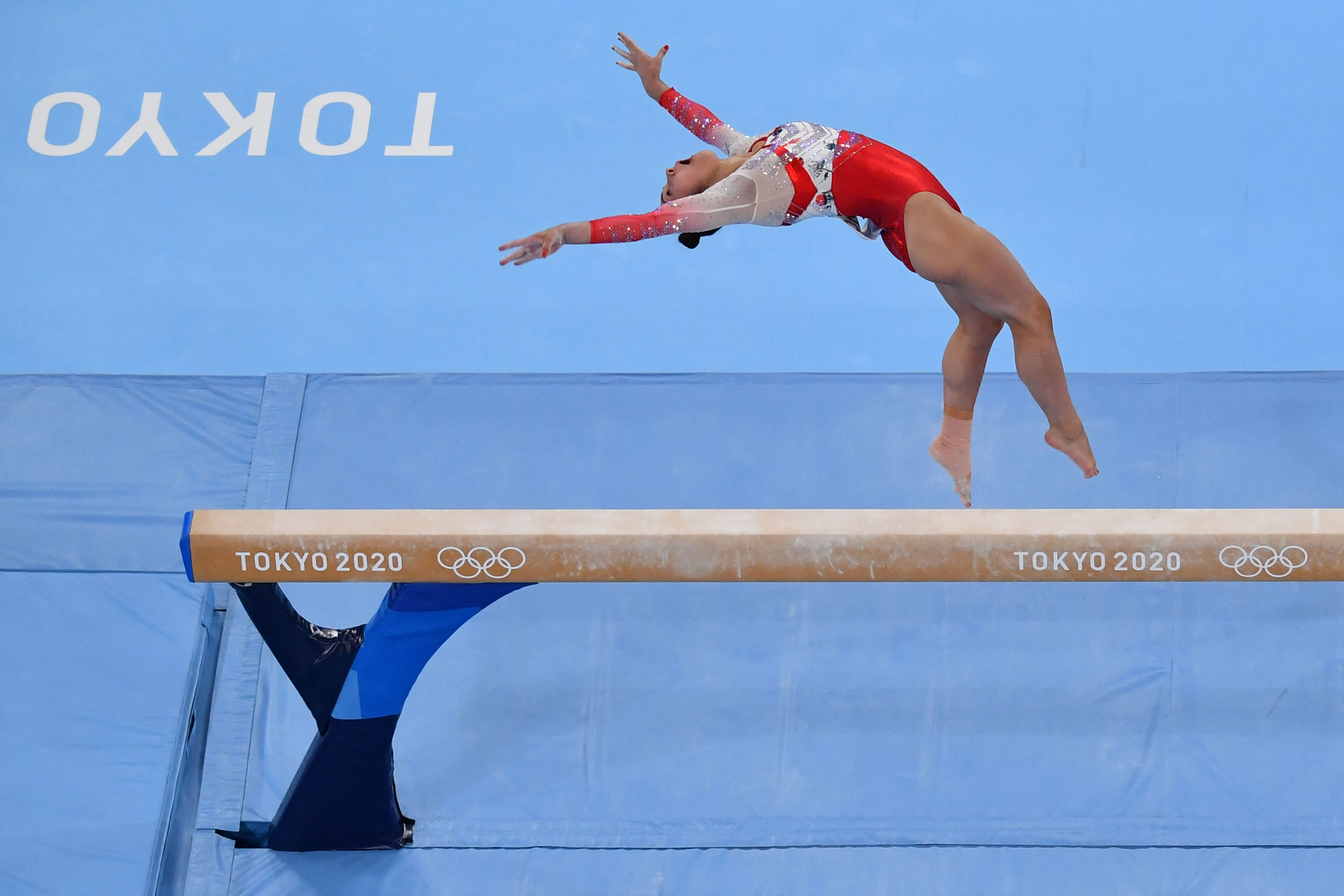 How wide is the beam in gymnastics at the Tokyo Olympics?